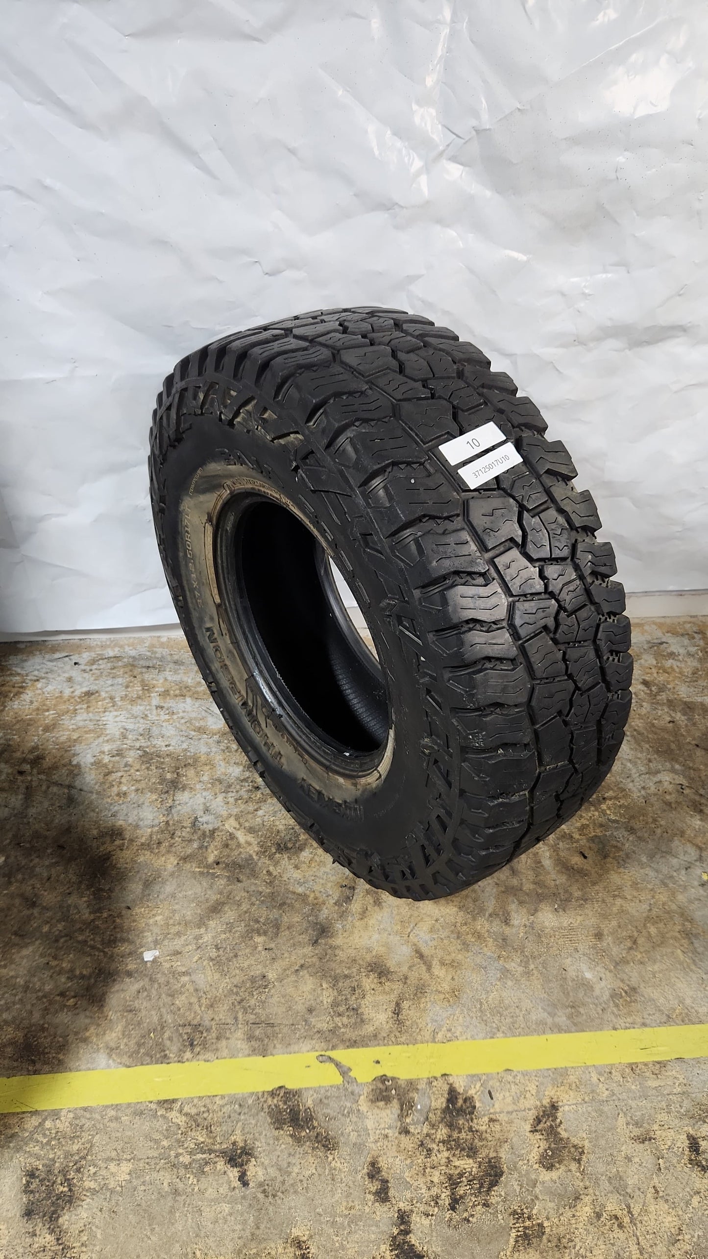 Used Tire- 37X12.50R17 Mickey Thompson Baja Boss A/T 9/32