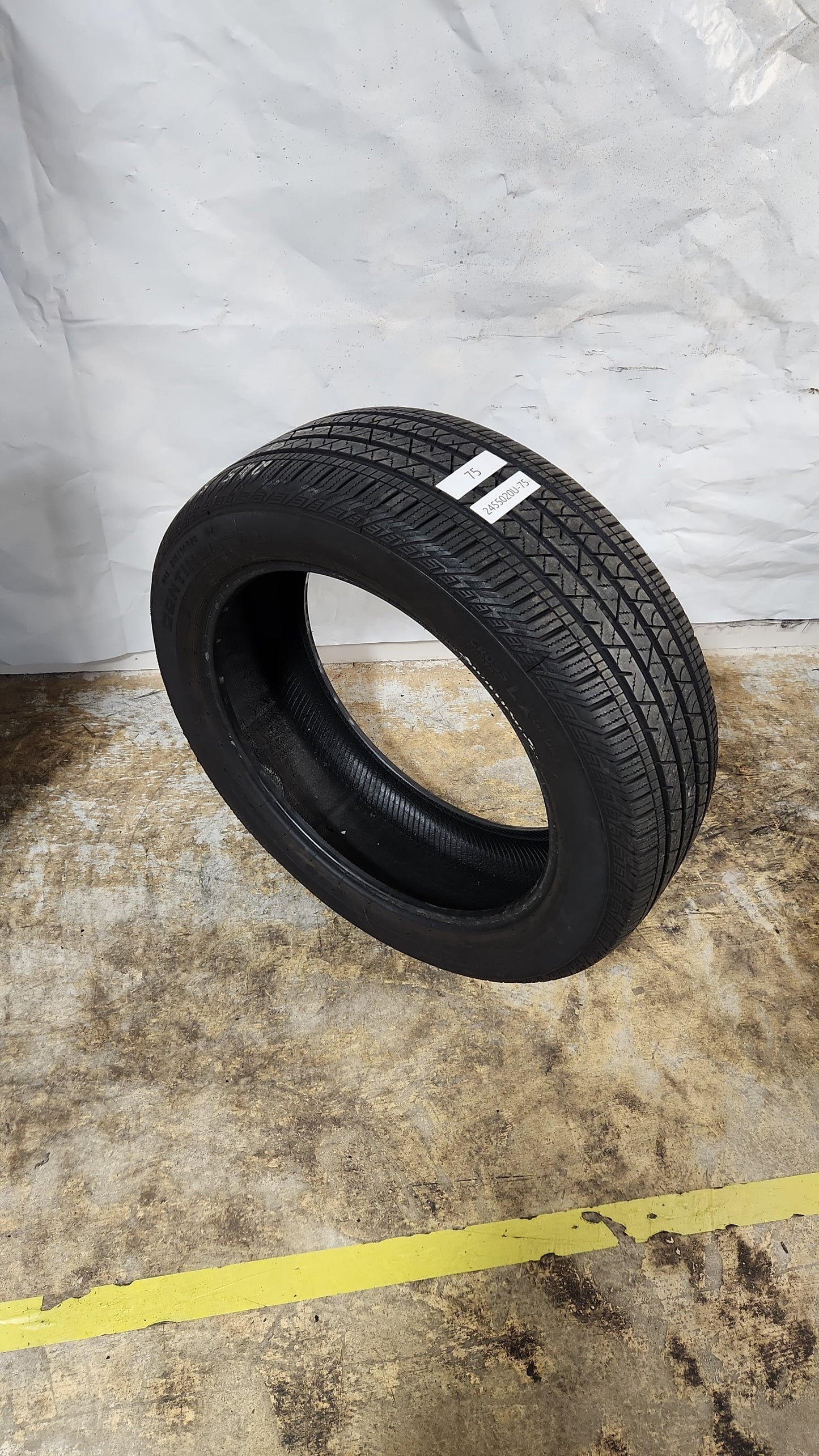 Used Tire - 245/50R20 Continental Cross Contact LX Sport
