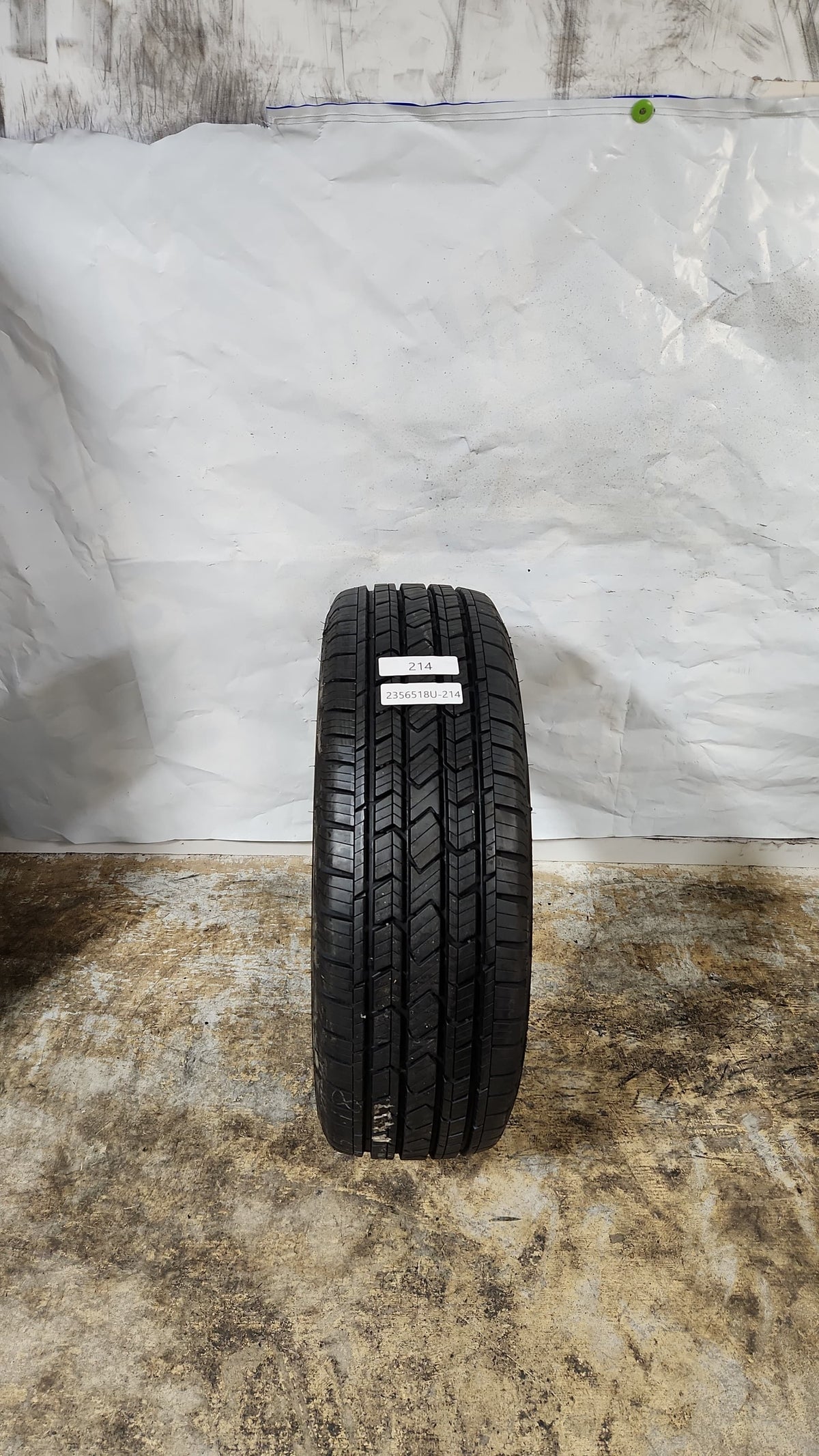 Used Tire - 235/65R18 Cooper Evolution H/T 8/32
