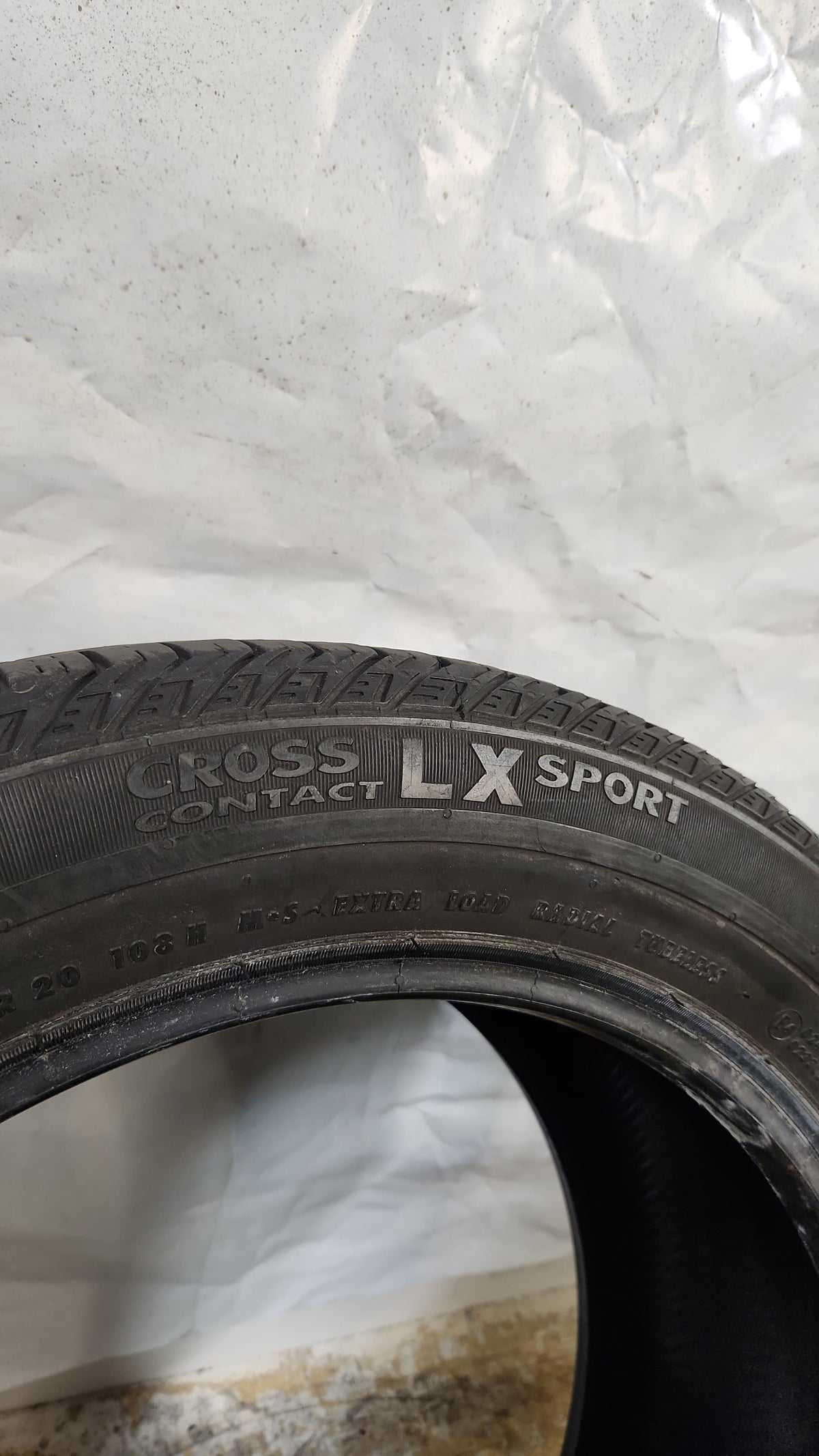 Used Tire - 265/45R20 Continental Cross Contact LX Sport