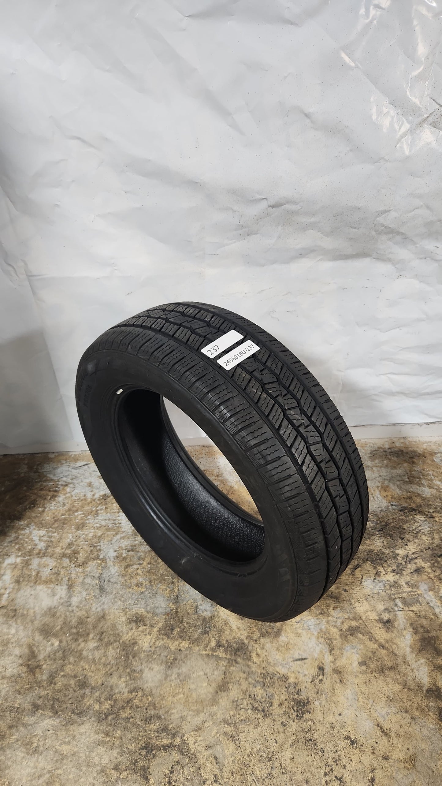 Used Tire - 245/60R18 Fortune Tormenta H/T All Season