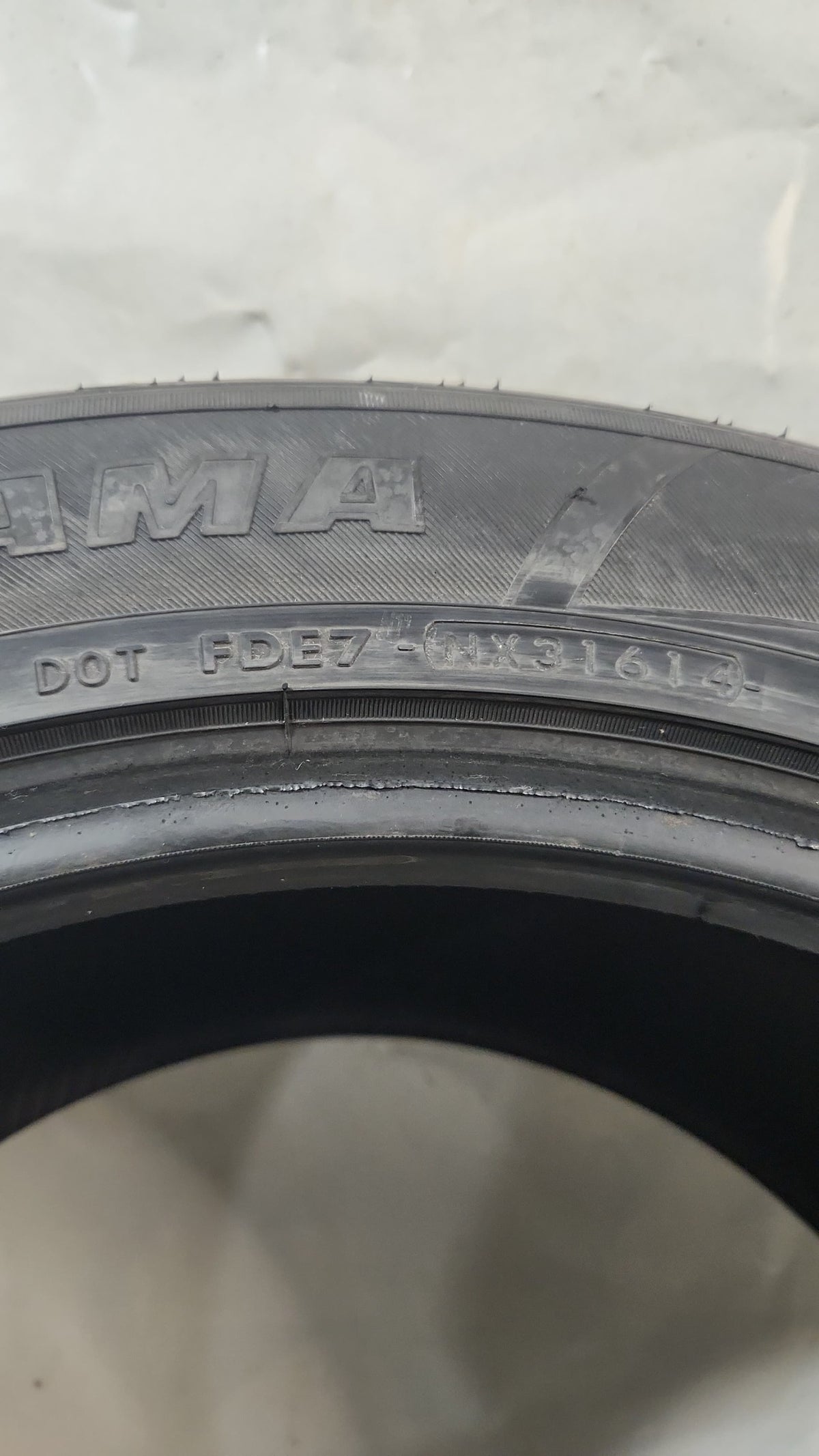 Used Tire - 295/45R20 Yokohama Parada Spec-X