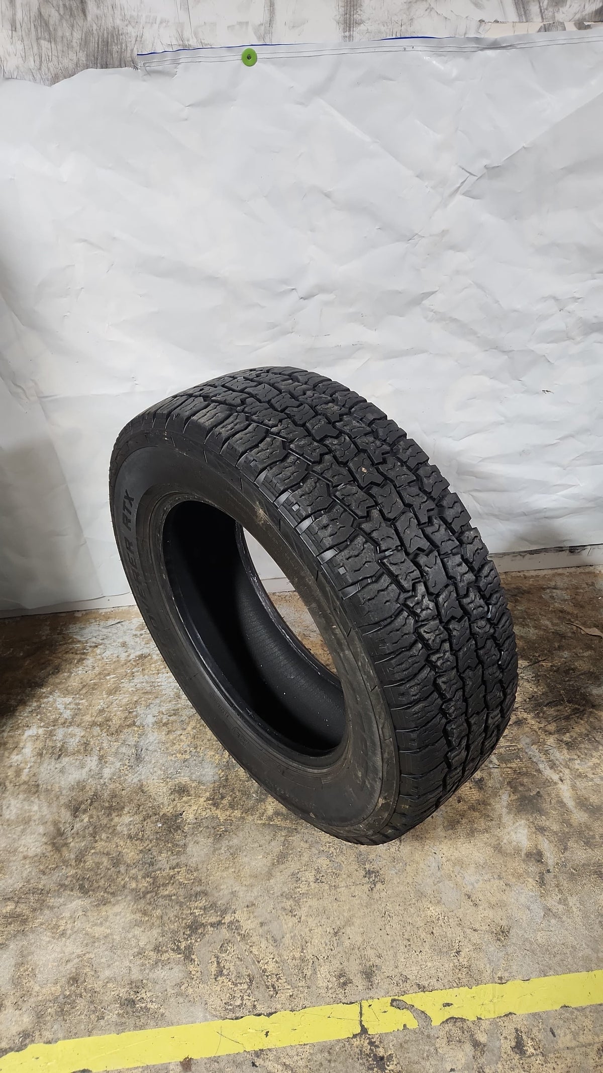 Set of 4 Used Tires - 275/65R20 Cooper Discoverer RTX