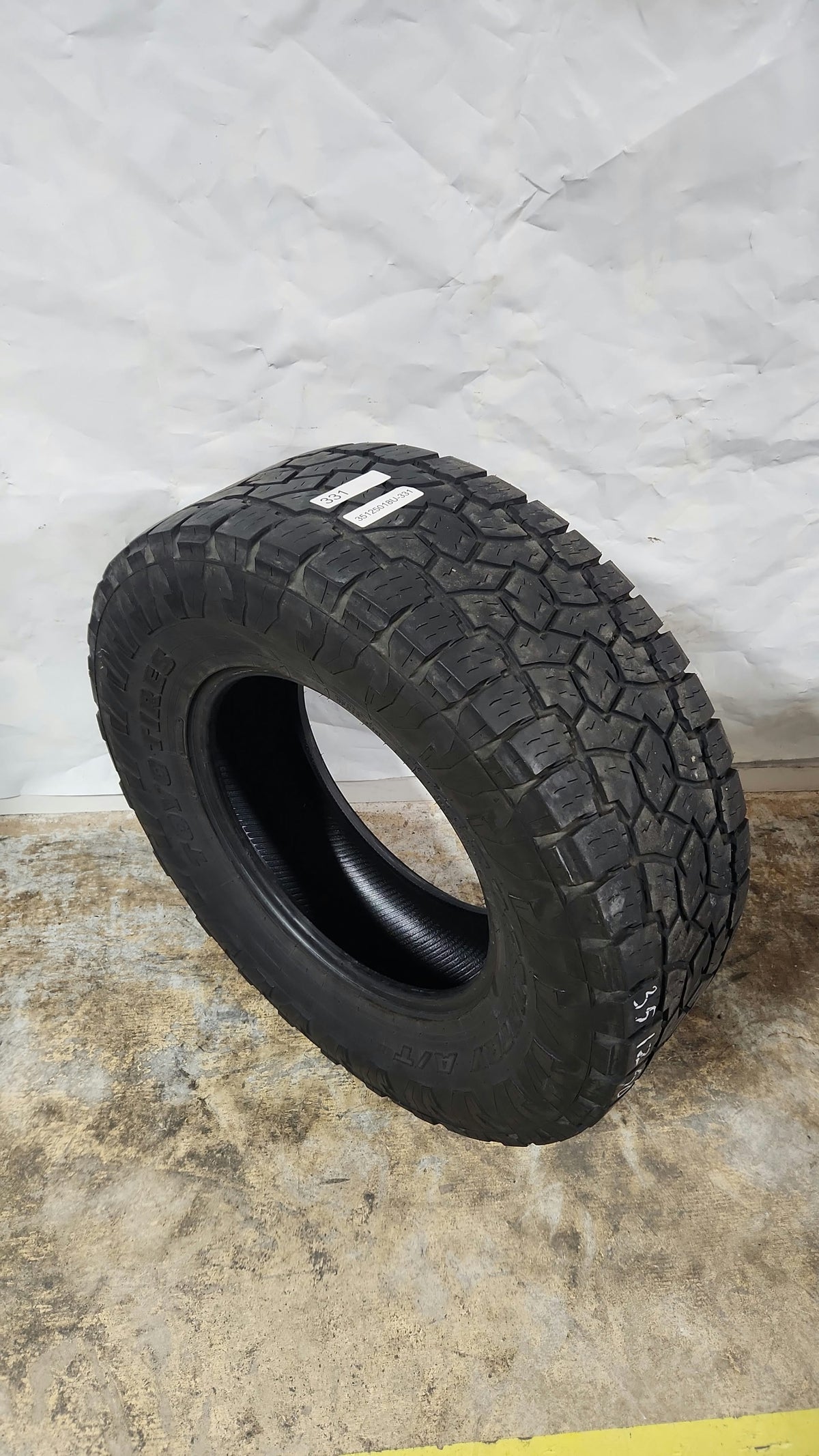 Used Tire - 35X12.50R18 Toyo Open Country A/T III