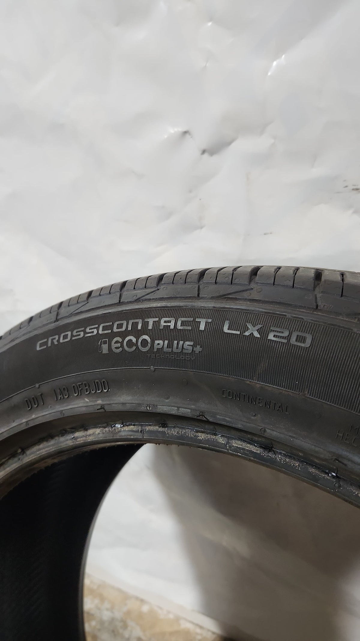 Used Tire - 255/45R22 Continental CrossContact LX20 Eco Plus 7/32