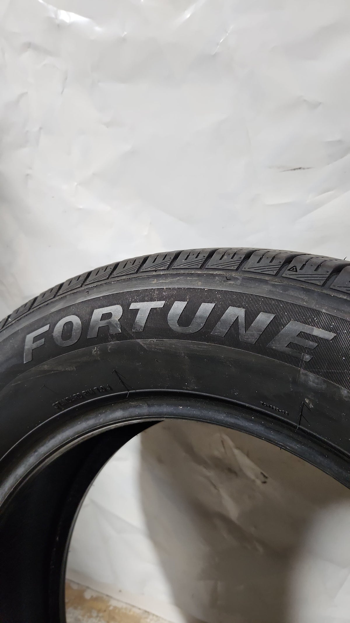 Used Tire - 245/60R18 Fortune Tormenta H/T All Season 7/32