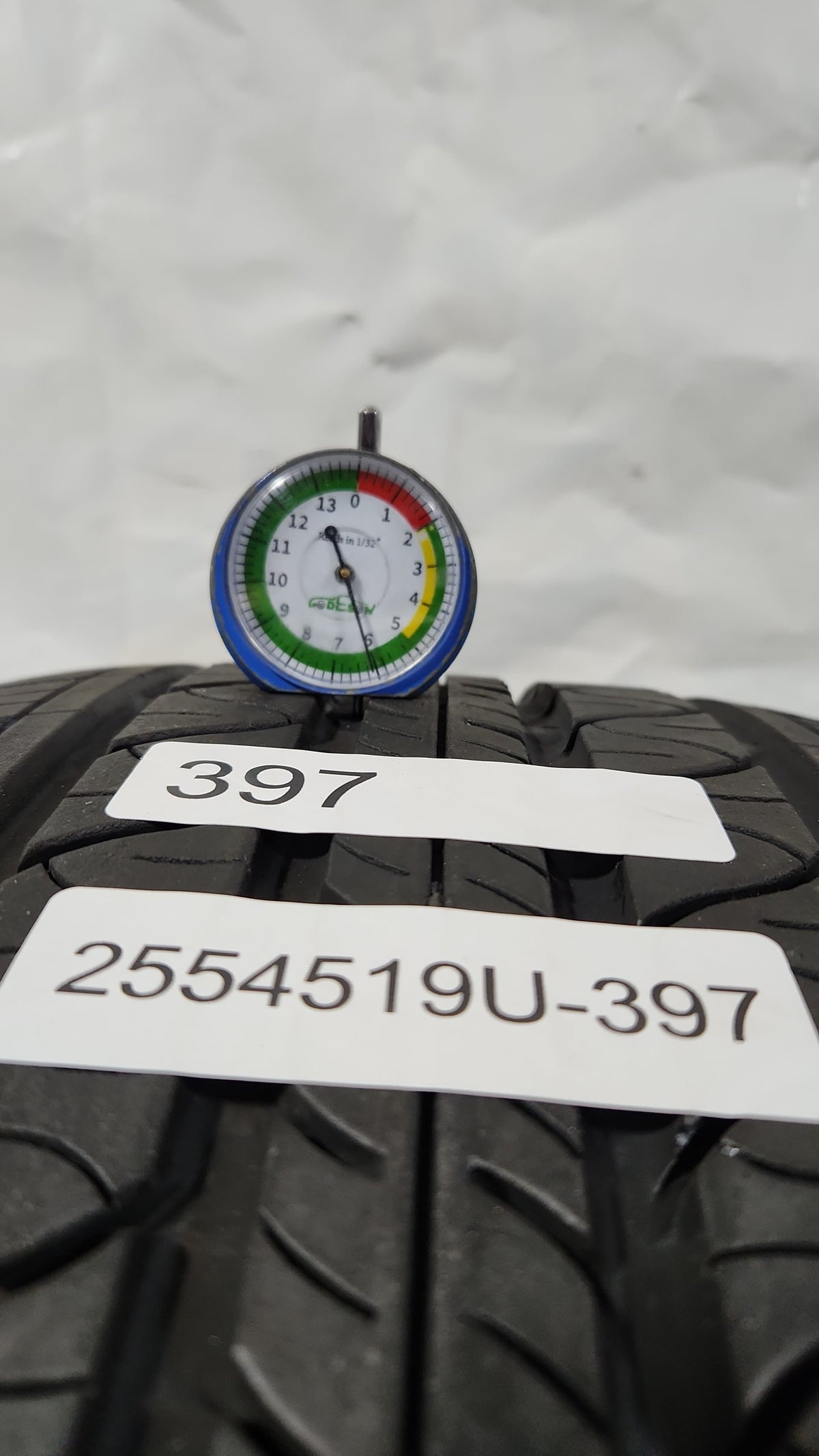 Used Tire - 255/45R19 Continental Pro Contact RX