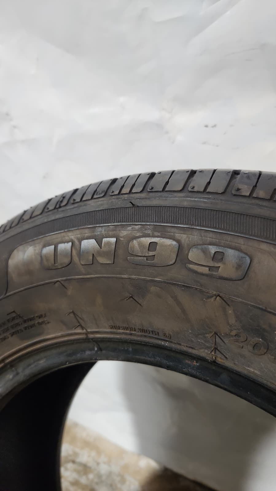Used Tire - 205/65R16 Travelstar UN99
