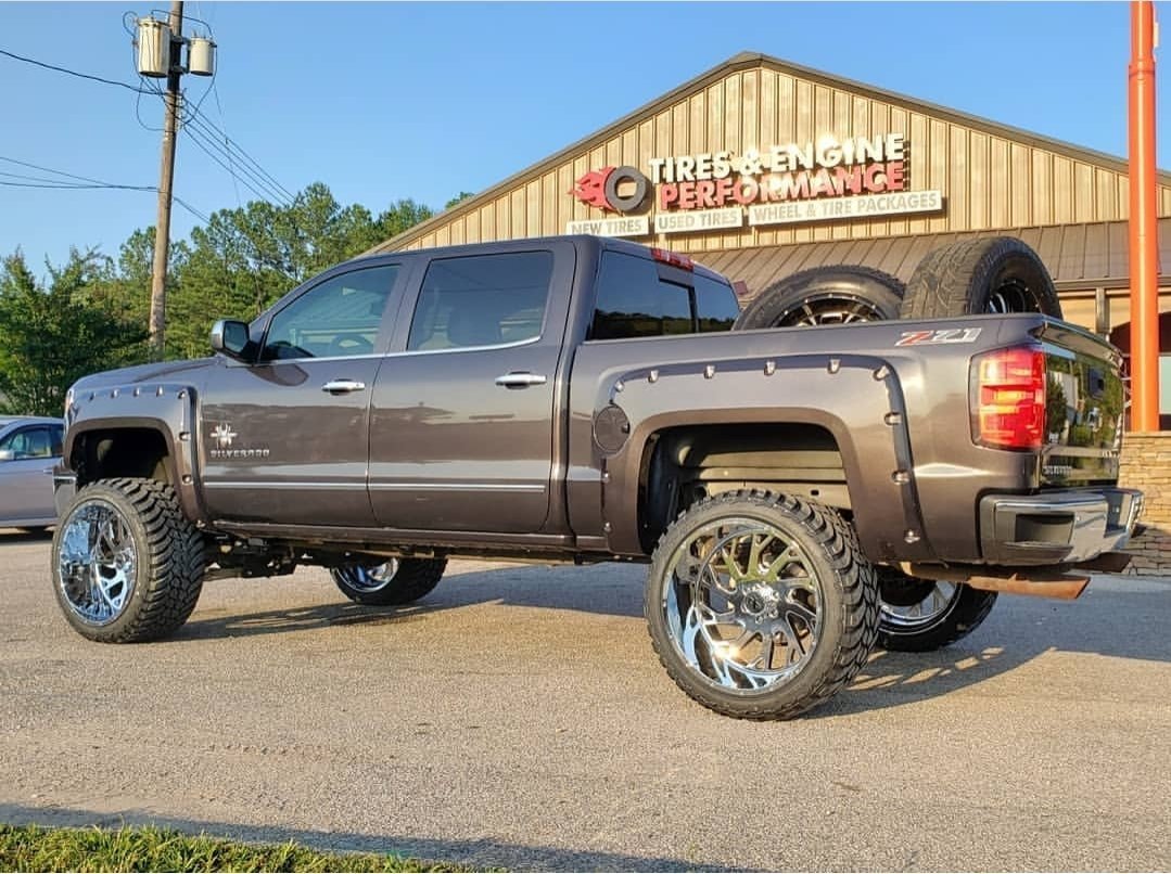 Xtreme Force XF-8 24x14 -76 6x139.7 (6x5.5) Chrome - Tires and Engine Performance