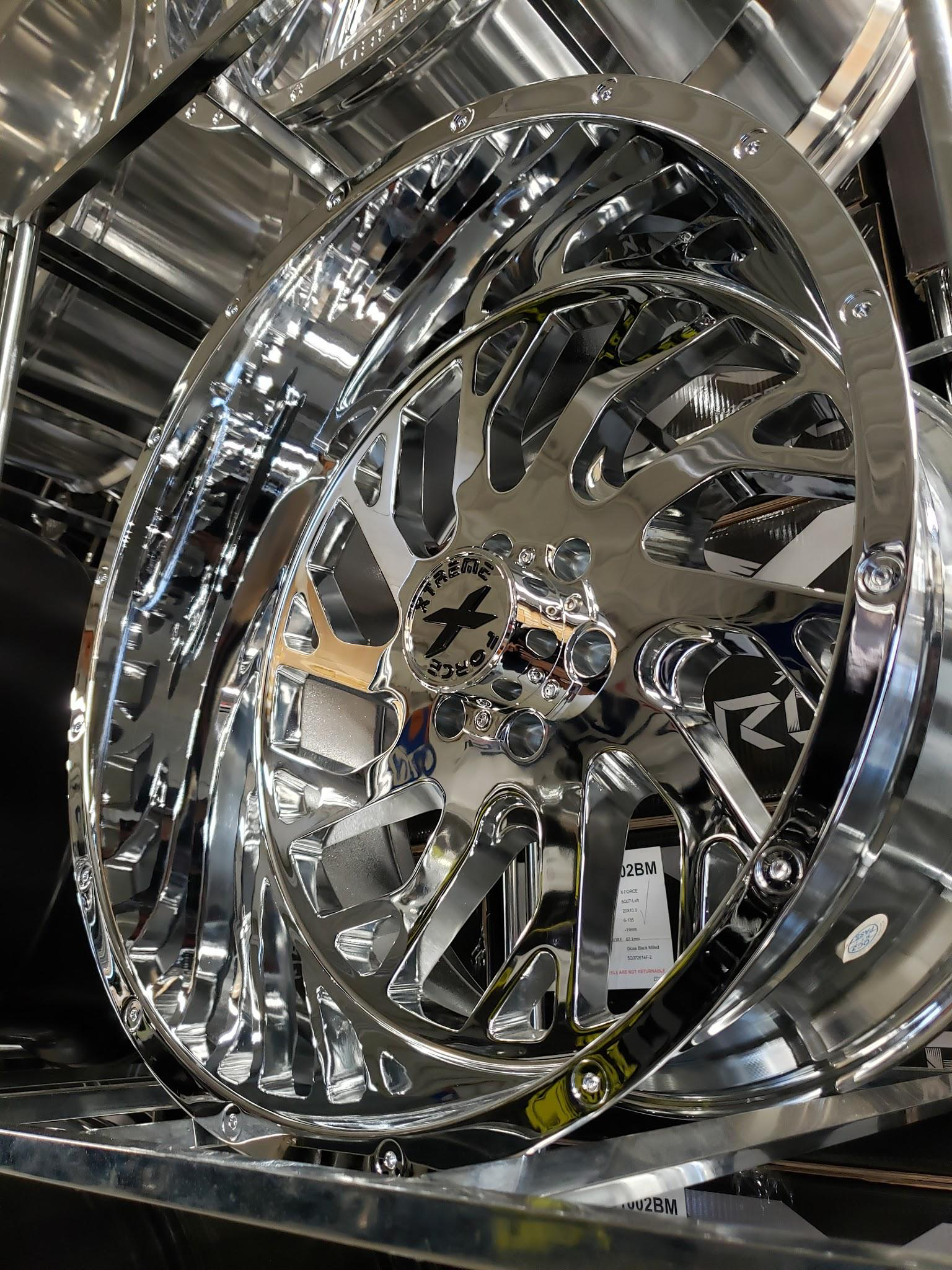 XF-8 22x12 -44 6x139.7 (6x5.5) Chrome With 35x12.50R22 Kenda KR601 Packages - Tires and Engine Performance