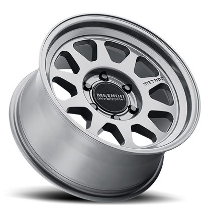 Method 316 18x9 6x139.7 (6x5.5) 18mm Gloss Titanium MR31689060818