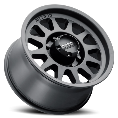 Method 704-HD 17x9 8x165.1 (8x6.5) 18mm Matte Black MR70479080518H