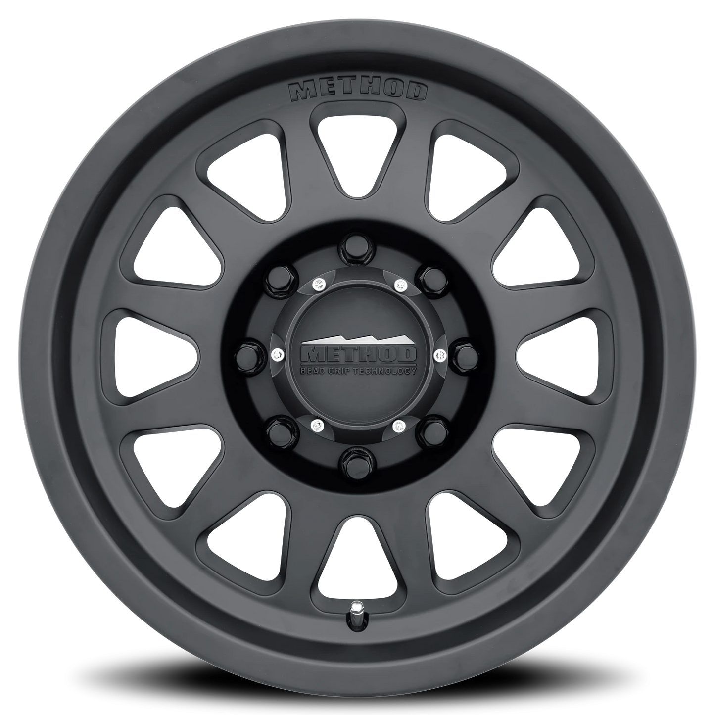 Method 704-HD 17x9 8x165.1 (8x6.5) 18mm Matte Black MR70479080518H
