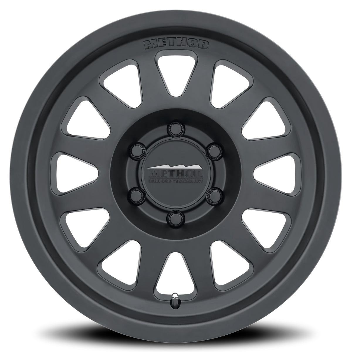 Method 704 17x8.5 6x139.7 (6x5.5) 0mm Matte Black MR70478560500