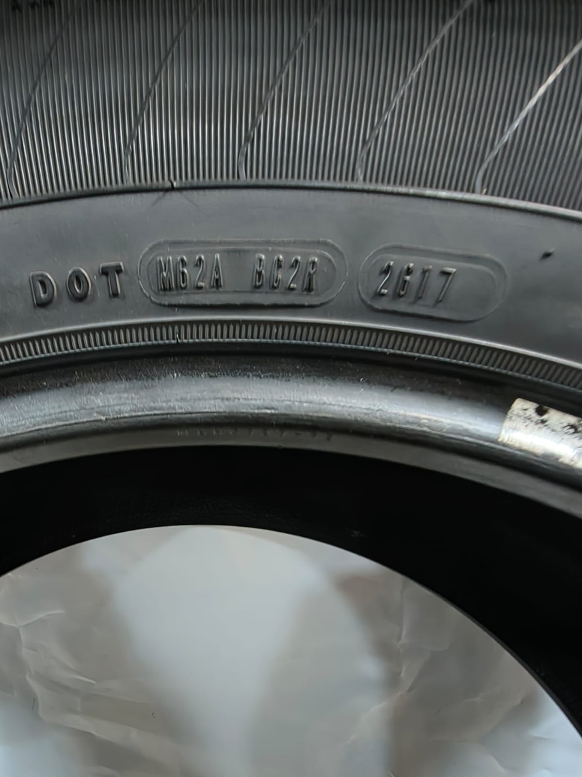SET OF 4 - 275/55R20 Goodyear Eagle LS-2 - Used Tires