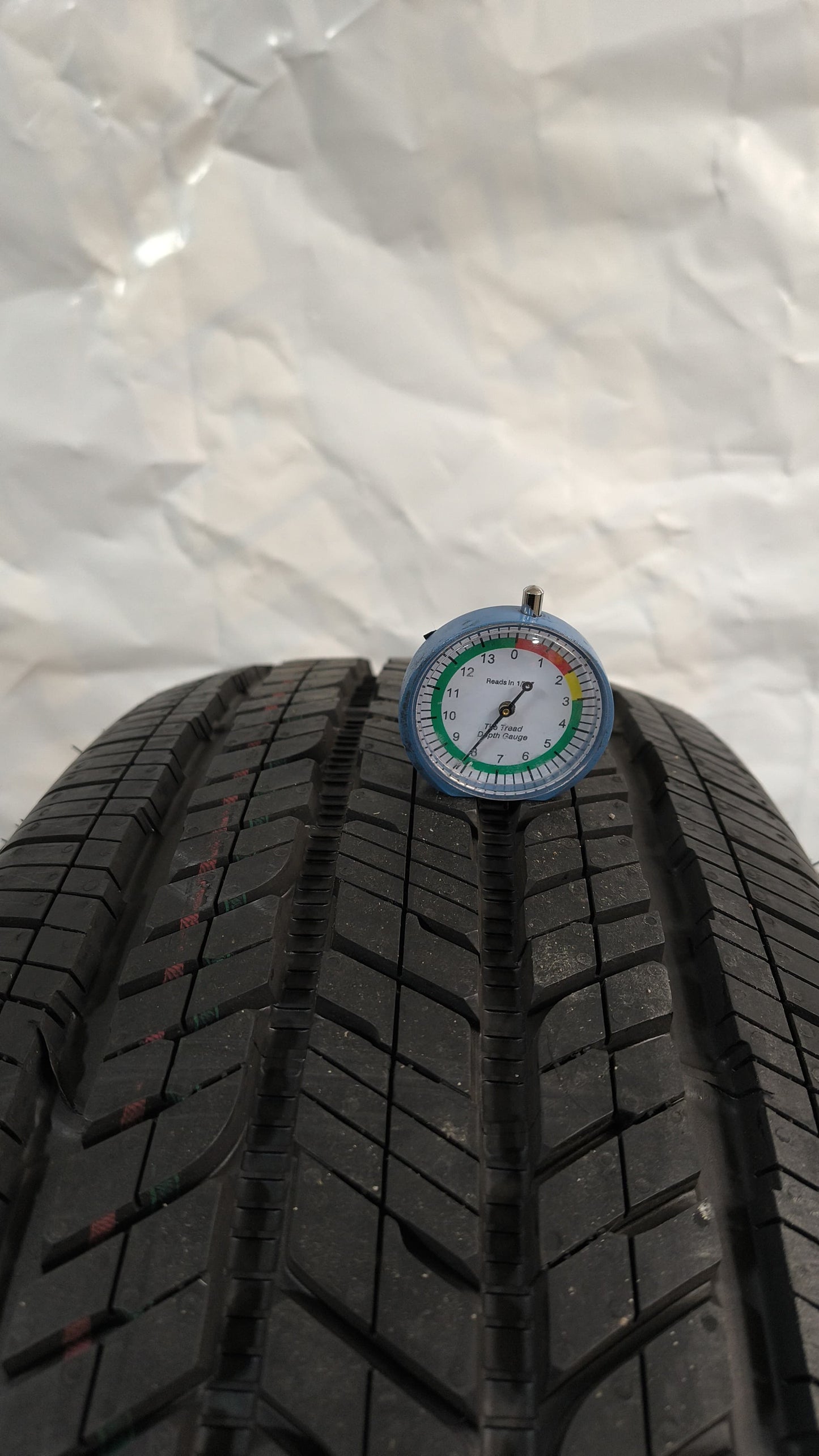 SET OF 4 - 265/60R20 Bridgestone Dueler H/T - Used Tires