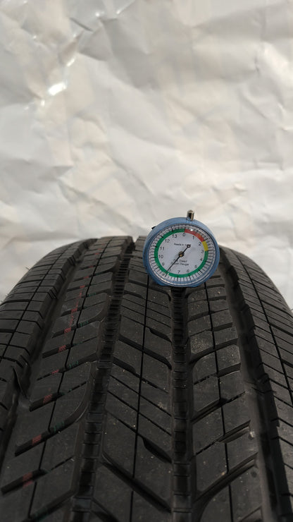SET OF 4 - 265/60R20 Bridgestone Dueler H/T - Used Tires