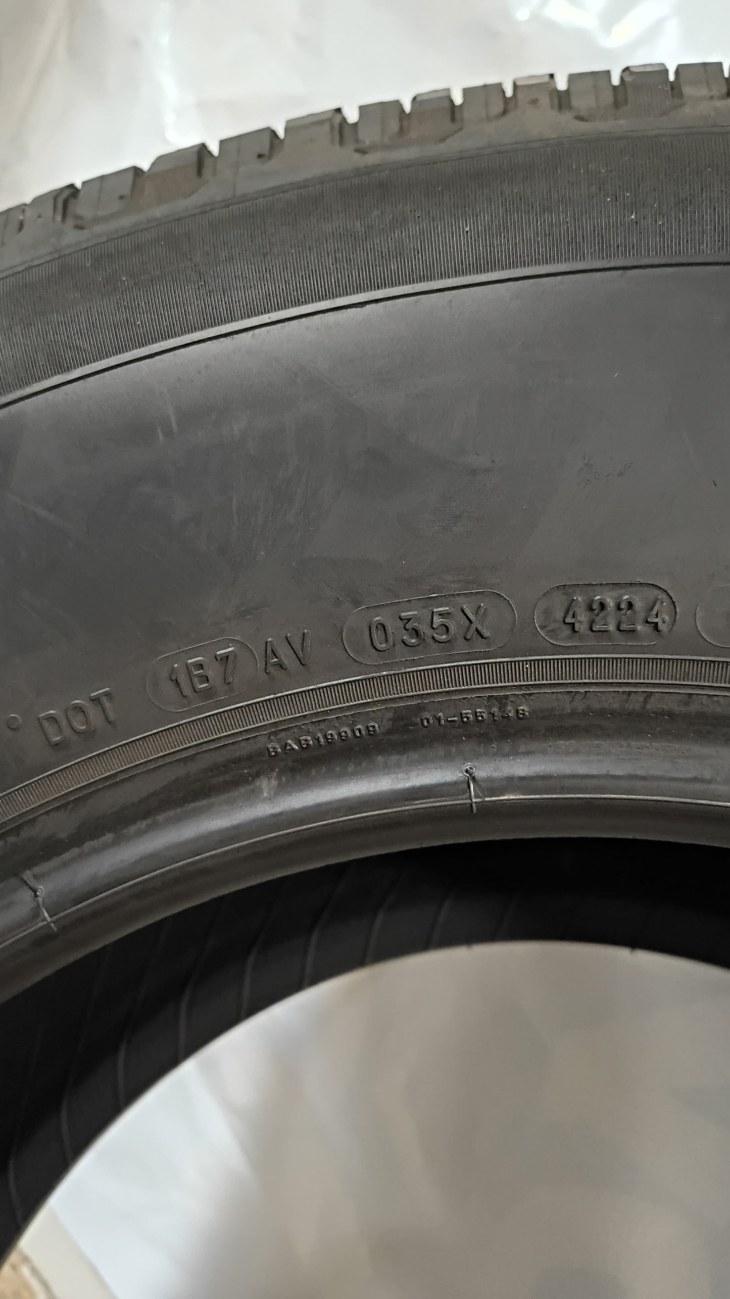 SET OF 4 - 295/70R18 Michelin Defender LTX M/S2 - Used Tires