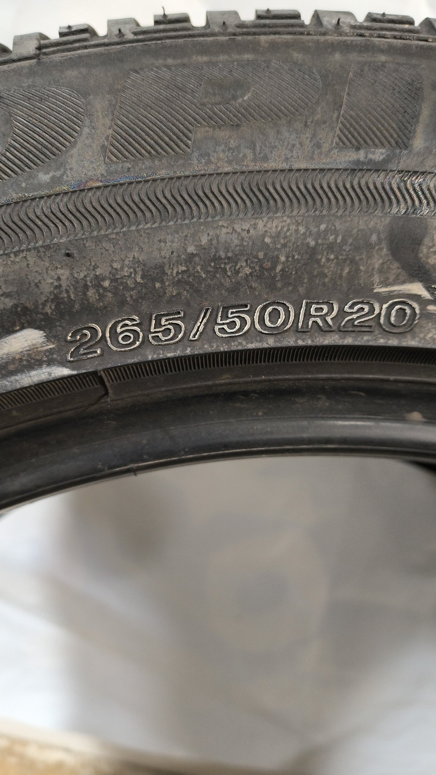 Set of 2 - 265/50R20 Bridgestone Ecopia H/L 422 Plus - Used Tires