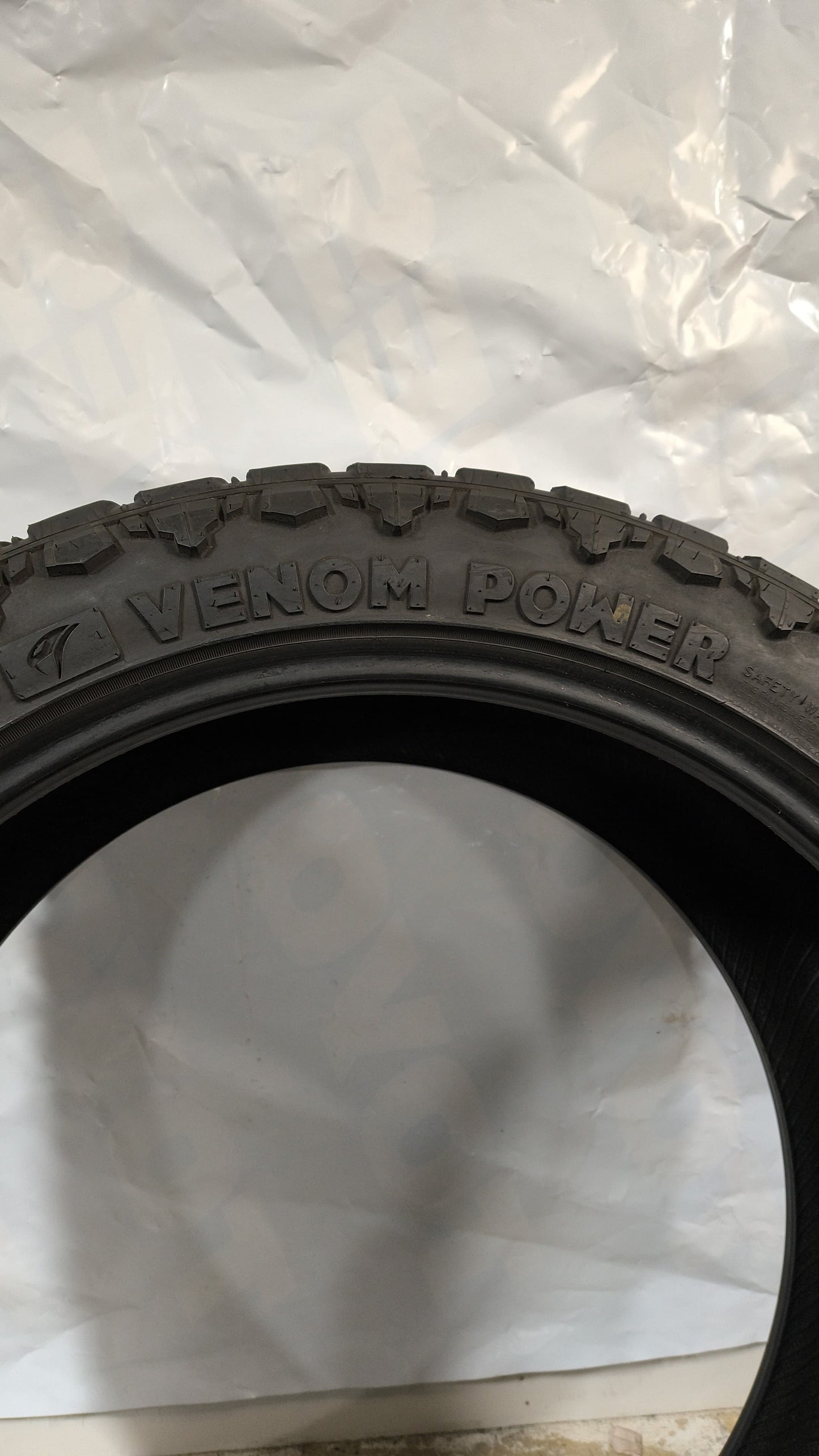 SET OF 2 - 35X12.50R24 Venom Power Terra Hunter R/T+ - Used Tires