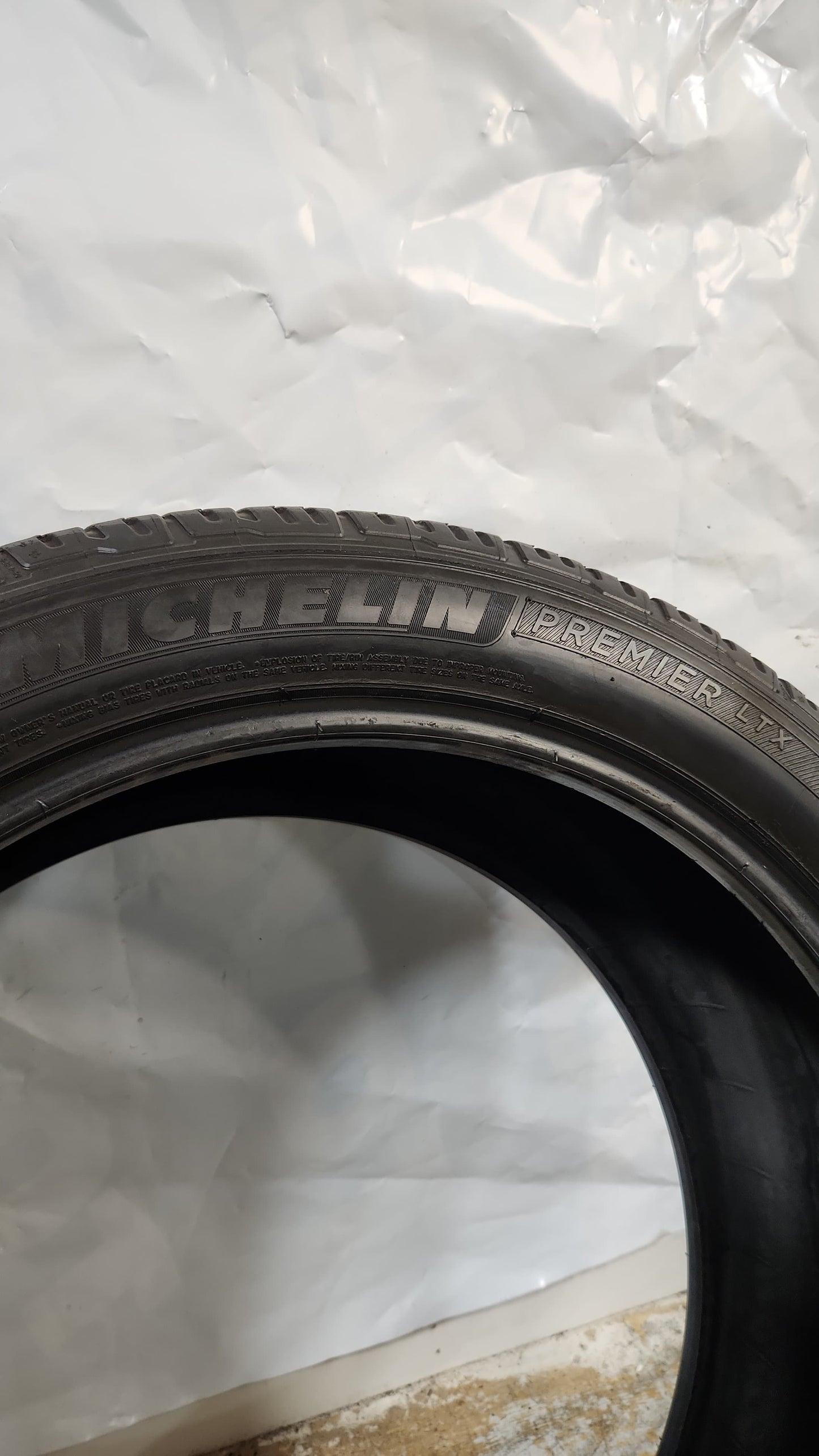 Set Of 2 - 275/40R21 Michelin Premier LTX - Used Tires