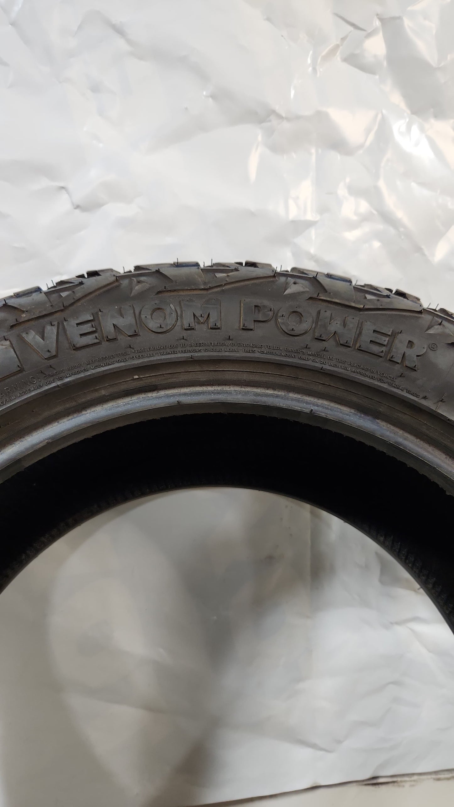 Set of 2 - 275/55R20 Venom Power Terra Hunter X/T - Used Tires