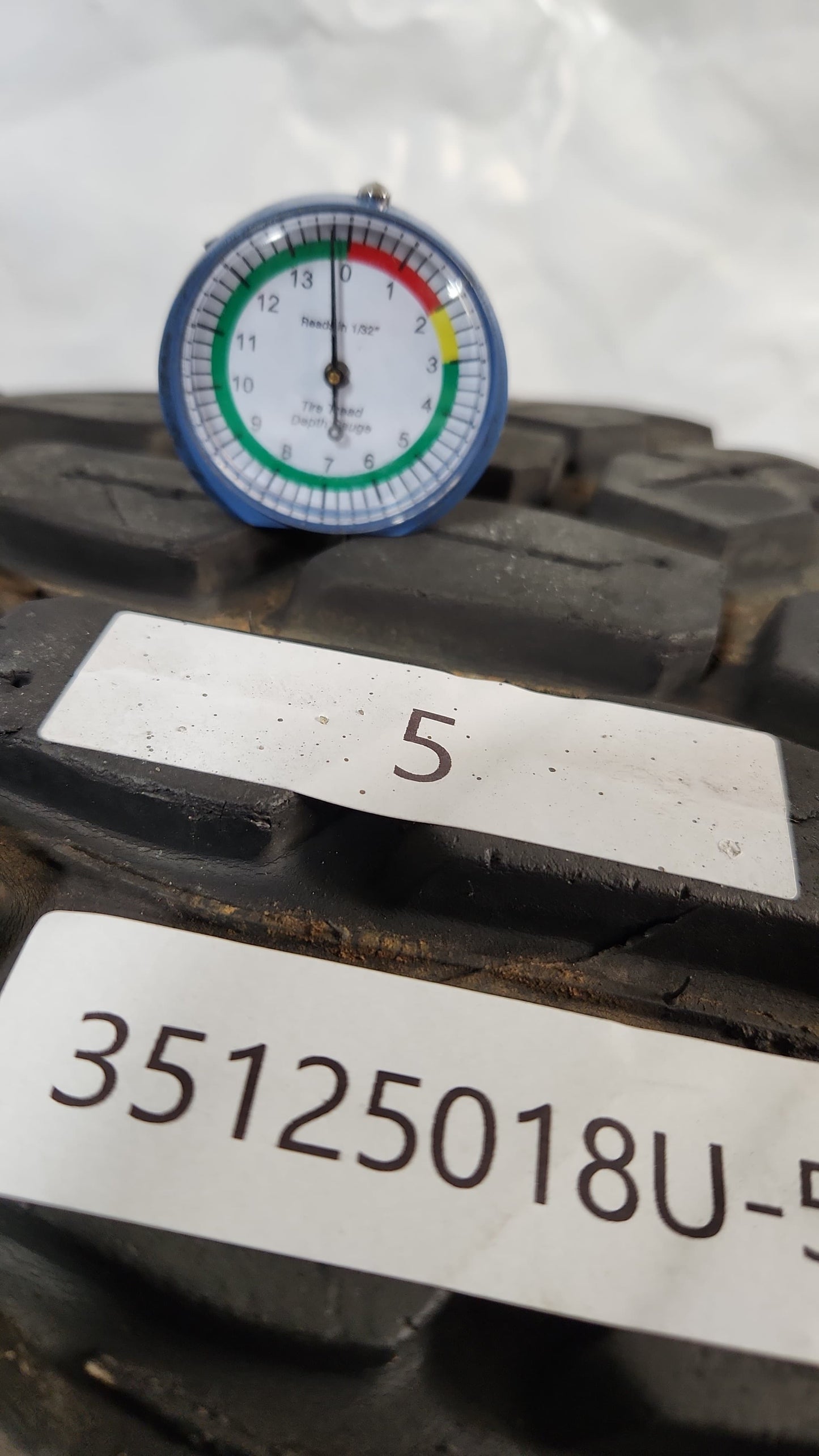 Used Tire - 35X12.50R18 Firestone Destination M/T2 13/32