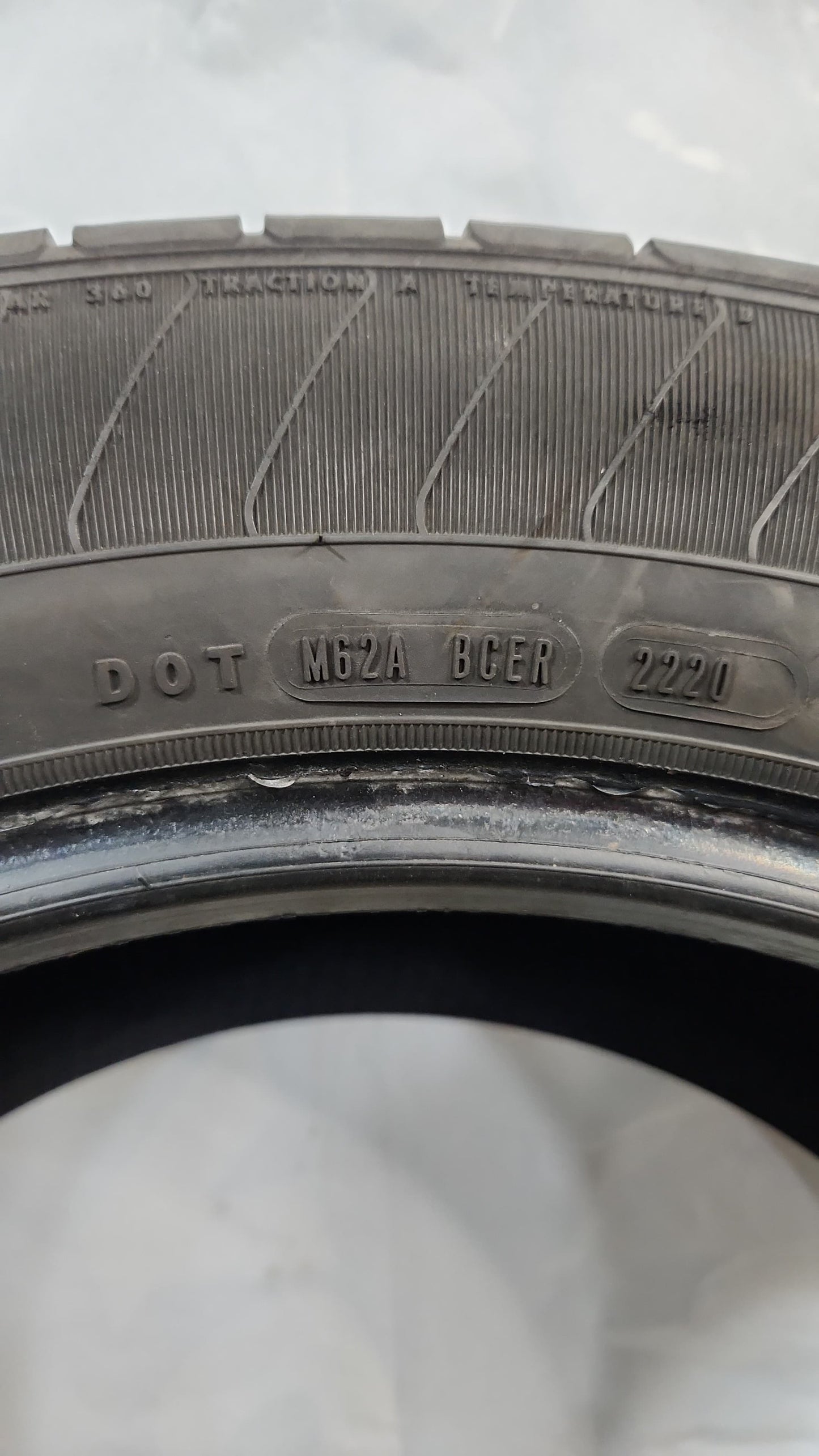 Used Tire- 275/55R20 Goodyear Eagle LS-2