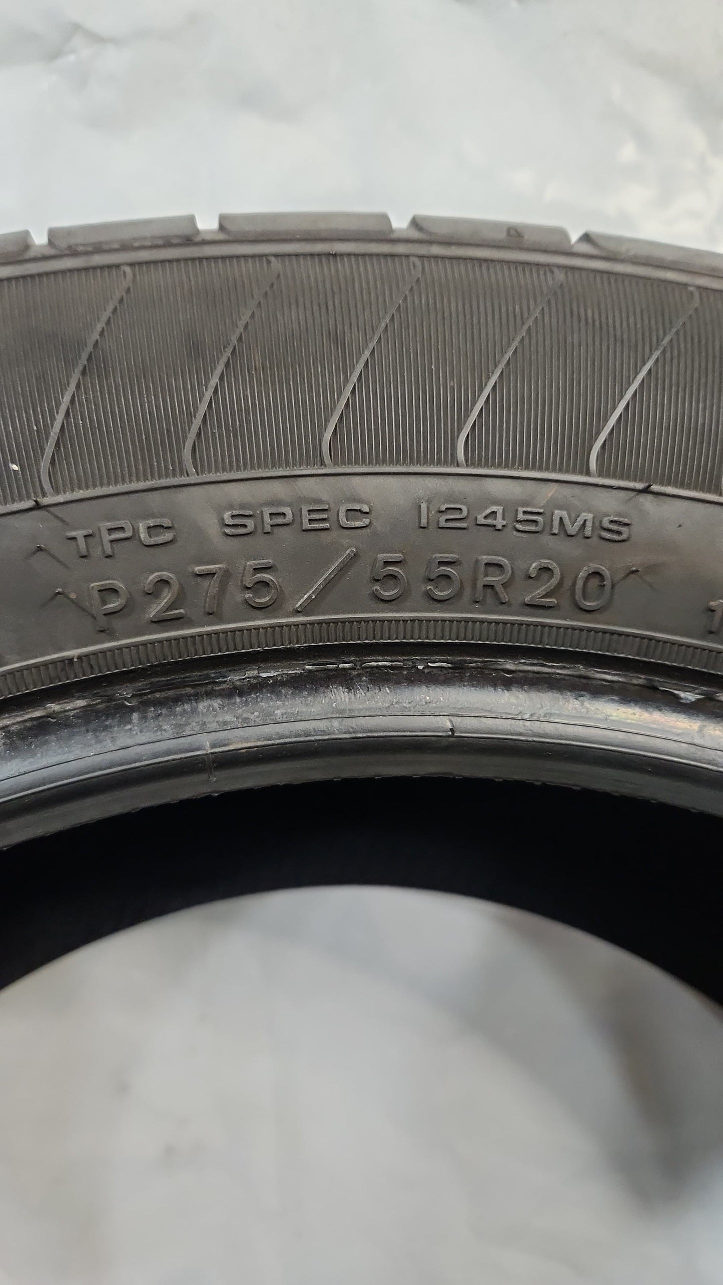 Used Tire- 275/55R20 Goodyear Eagle LS-2