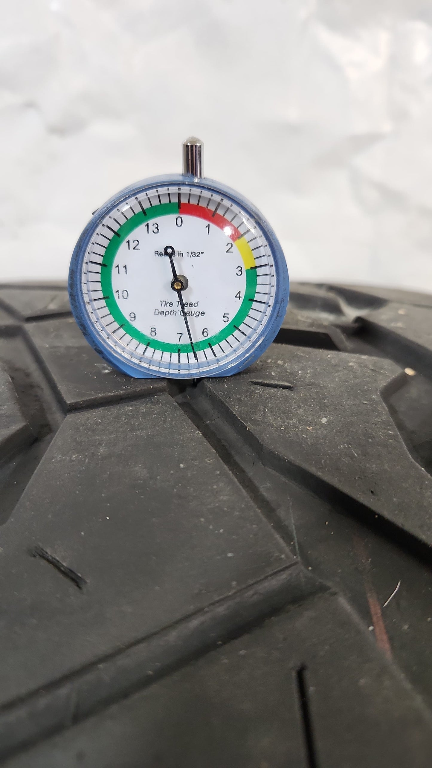 Used Tire - 305/55R20 Gladiator X Comp X/T