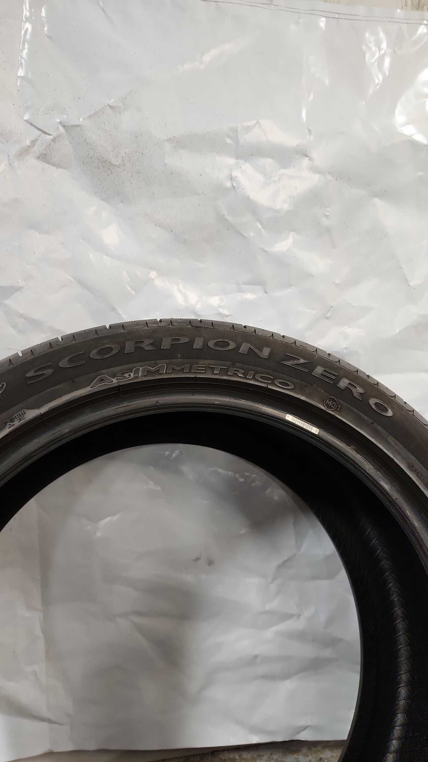 Used Tire - 295/40R22 Pirelli Scorpion Zero Asimmetrico