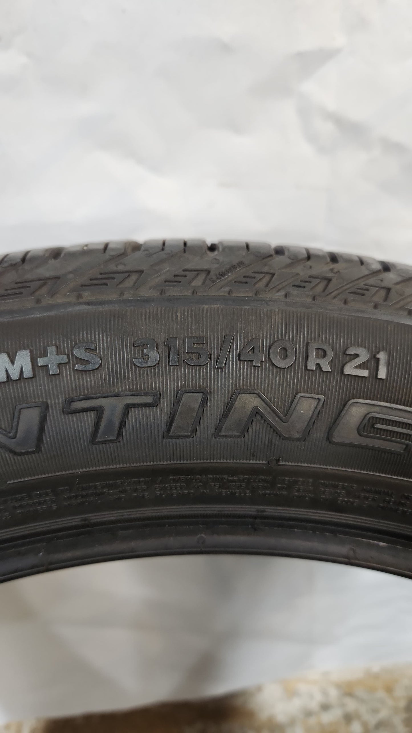 Used Tire - 315/40R21 Continental Cross Contact LX Sport 7/32