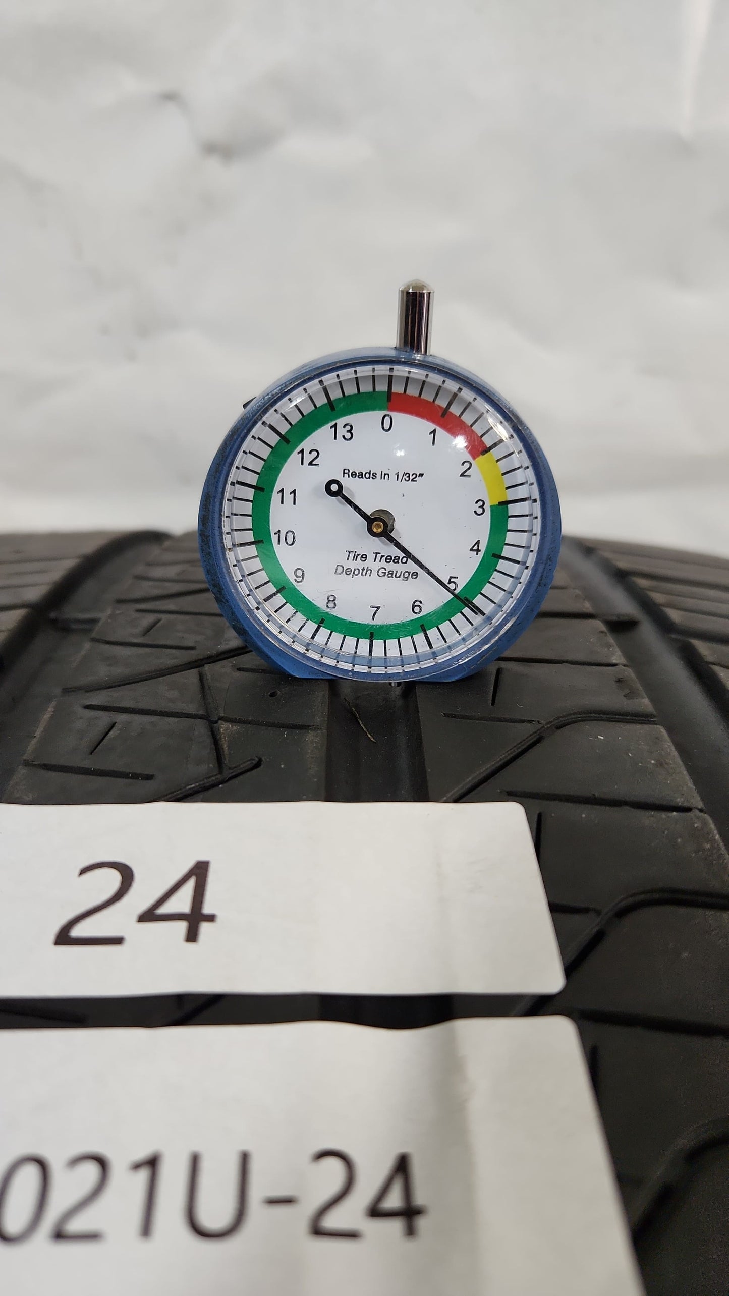 Used Tire - 315/40R21 Pirelli Scorpion Zero All Season