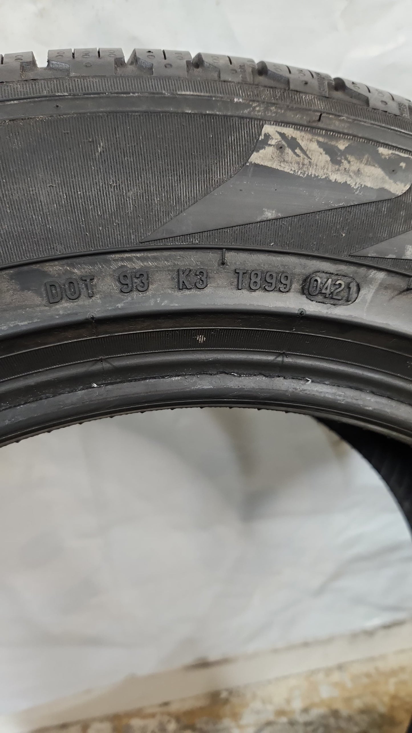 Used Tire - 235/60R18 Pirelli Scorpion Verde All Season