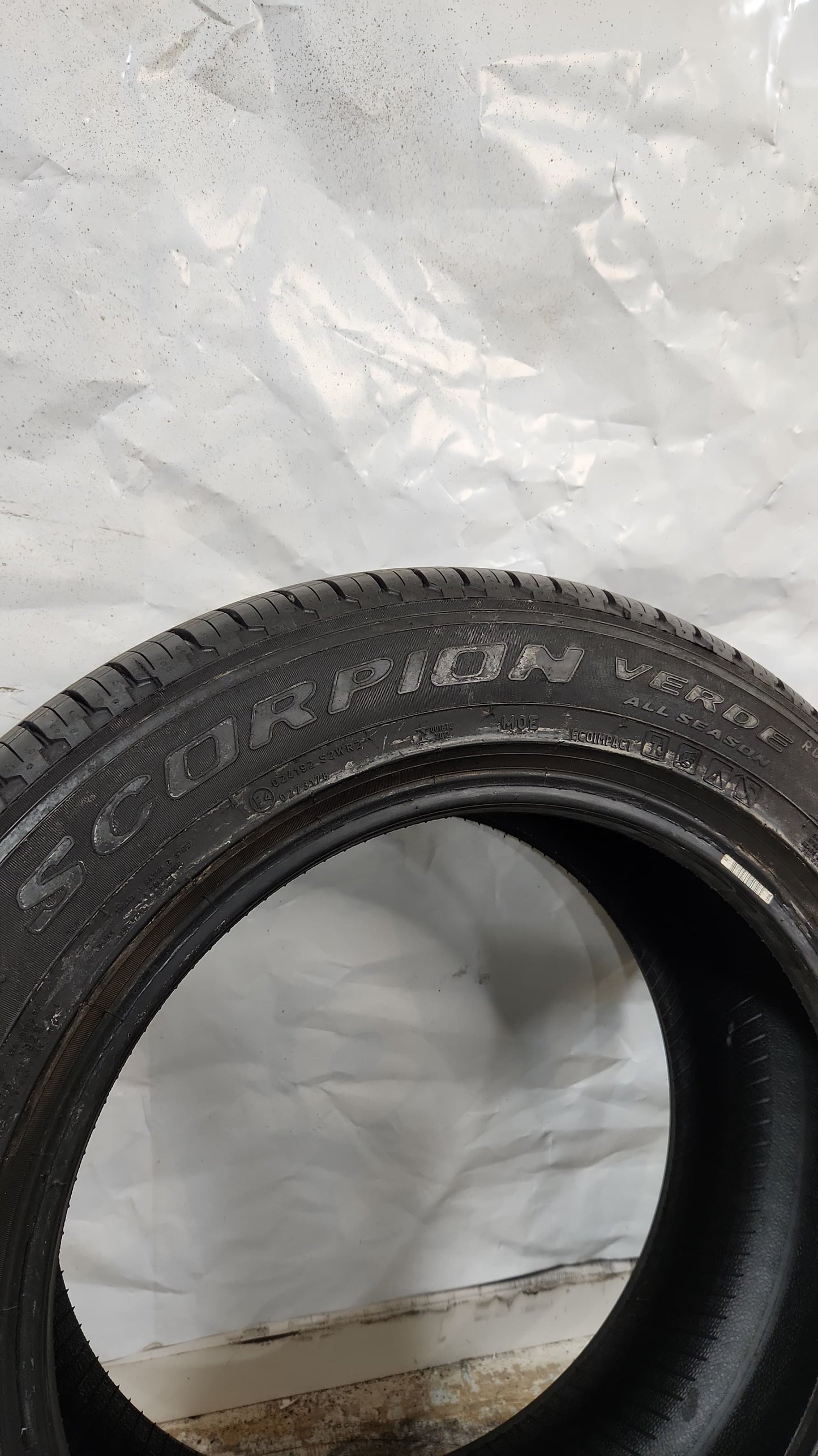 Used Tire - 235/60R18 Pirelli Scorpion Verde All Season