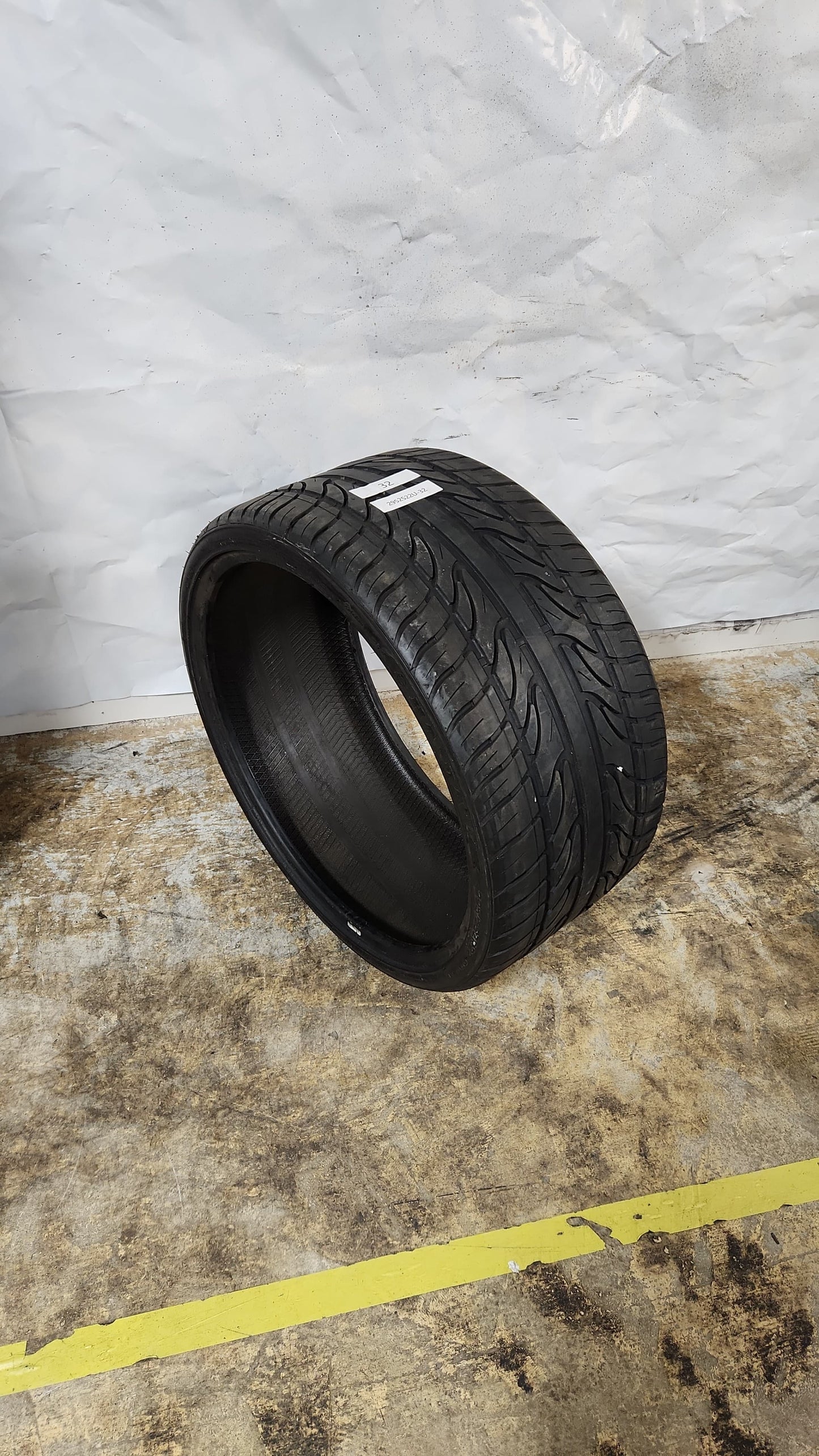 Used Tire - 295/25R22 Haida Racing HD921