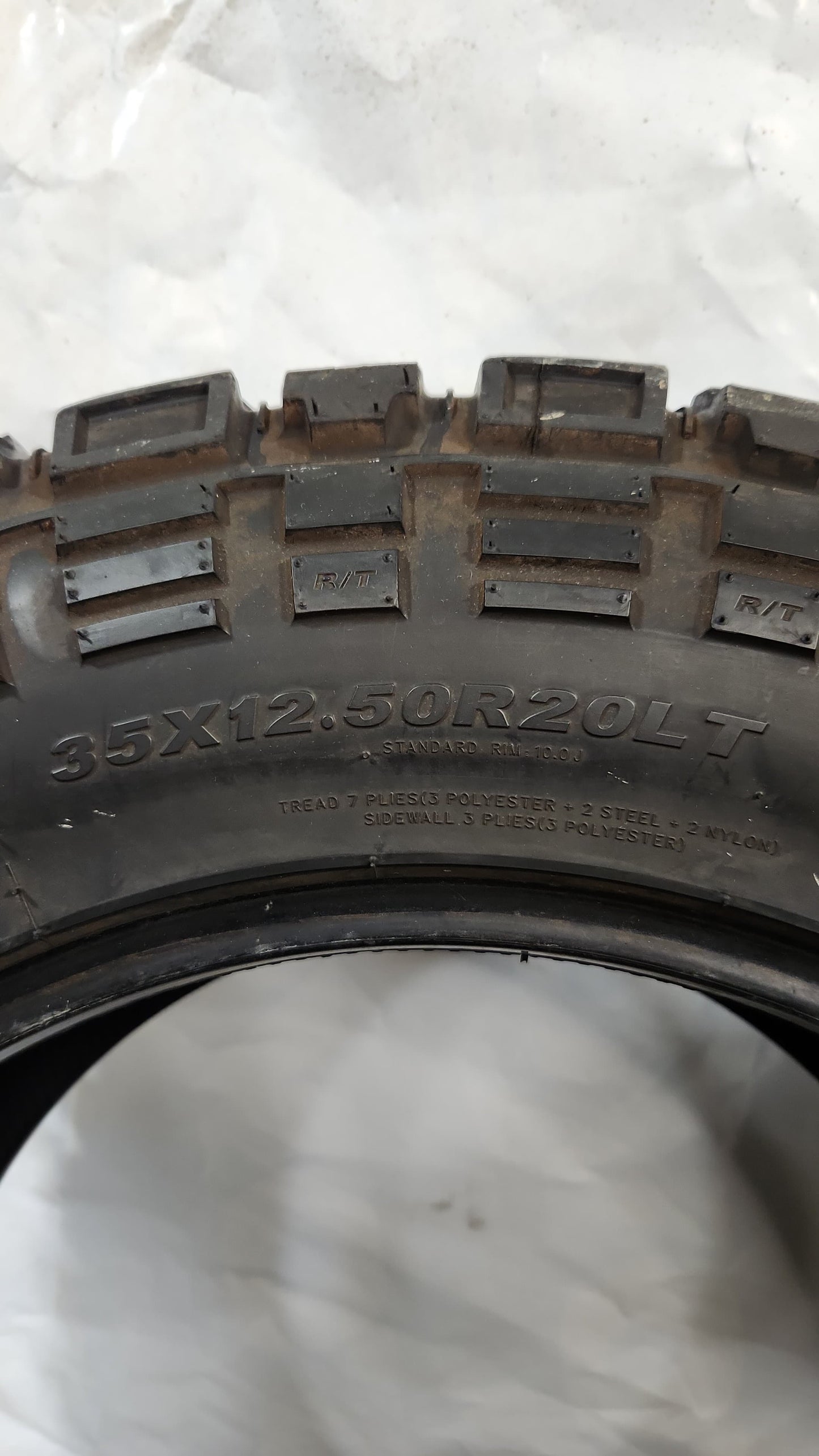 Set of 2 - 35X12.50R20 Kenda Klever R/T - Used Tires