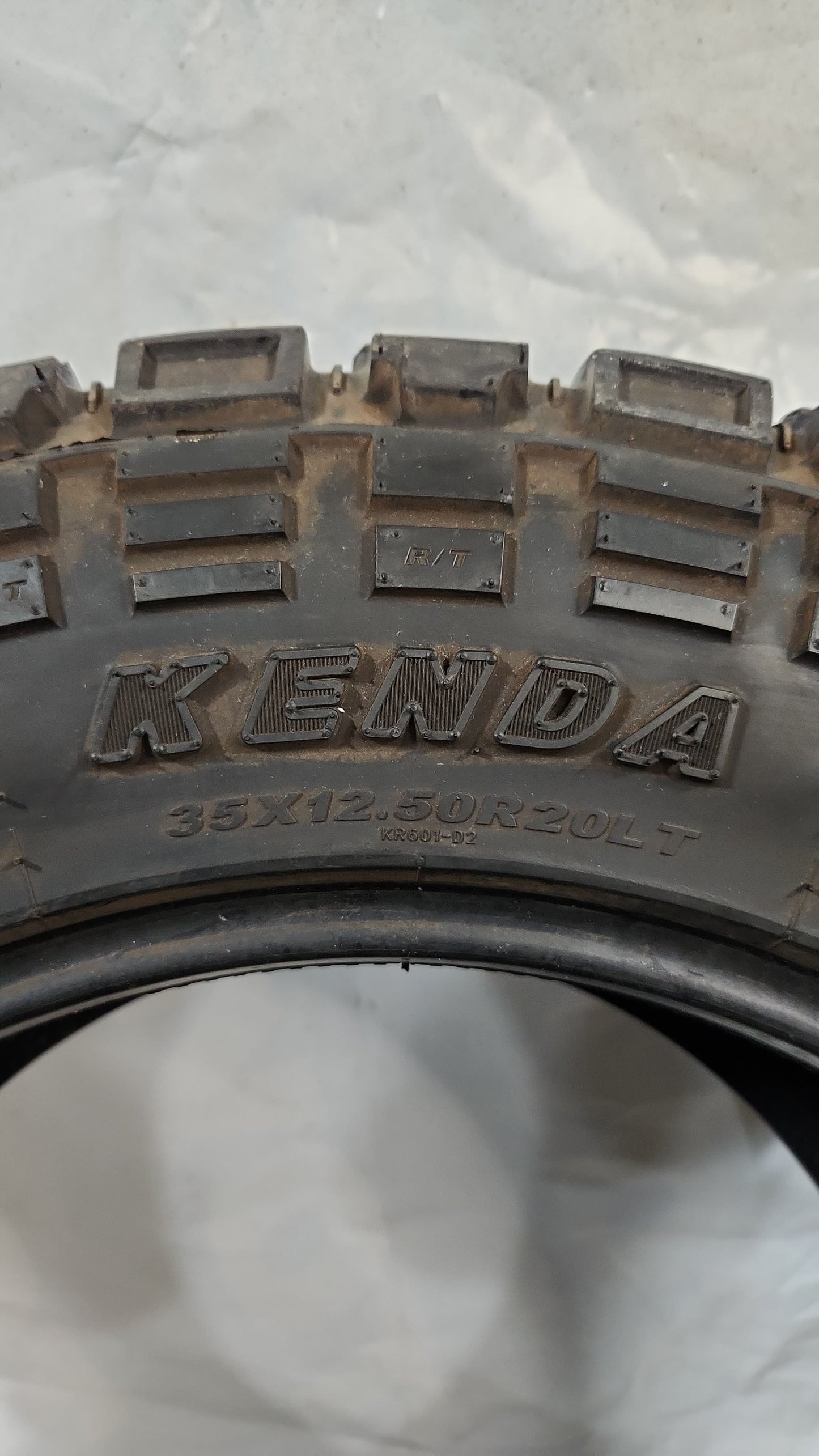 Set of 2 - 35X12.50R20 Kenda Klever R/T - Used Tires