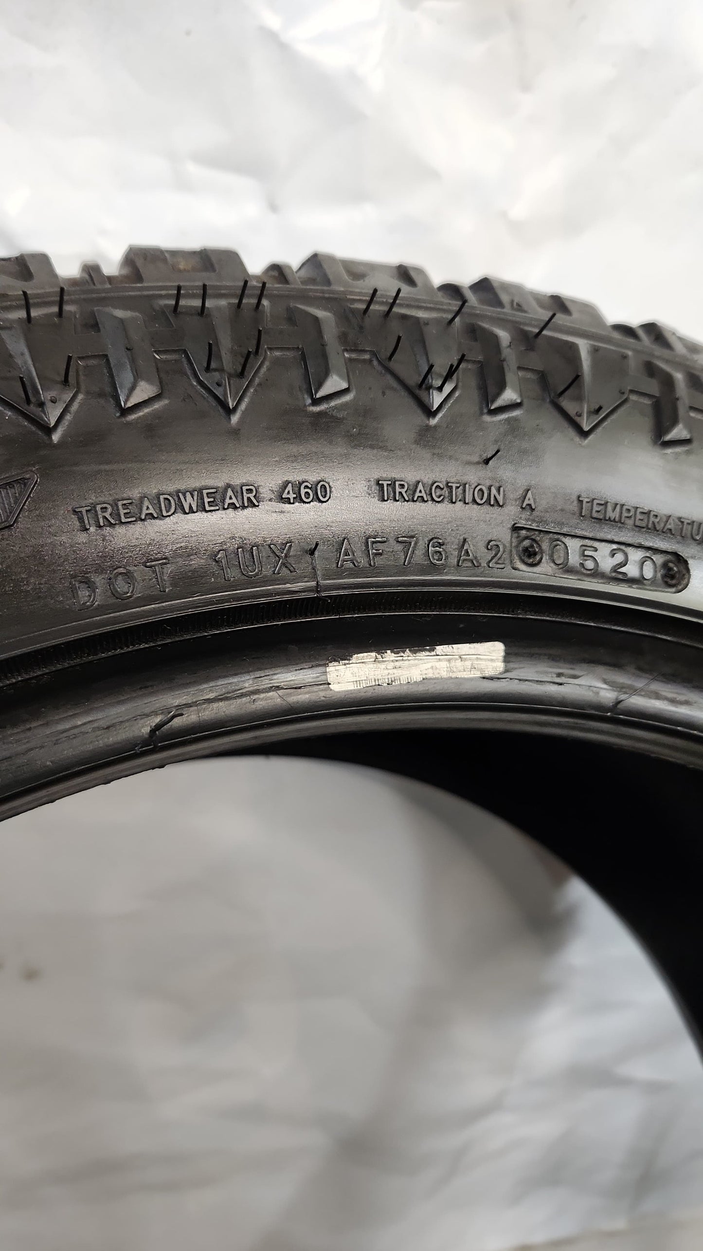Used Tire - 305/45R22 Atturo Trail Blade X/T 8/32