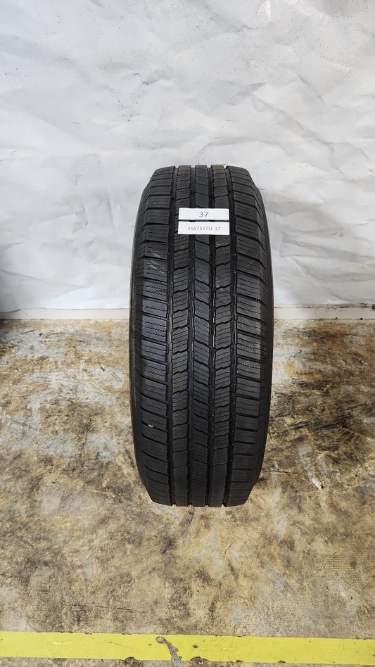 Used Tire - 255/75R17 Michelin Defender LTX M/S