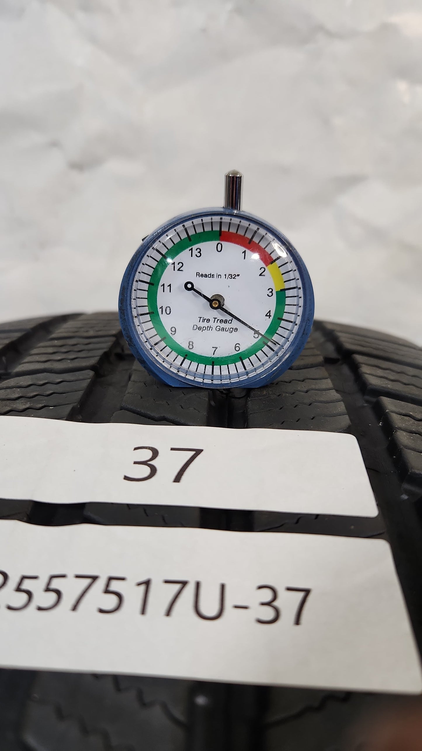 Used Tire - 255/75R17 Michelin Defender LTX M/S