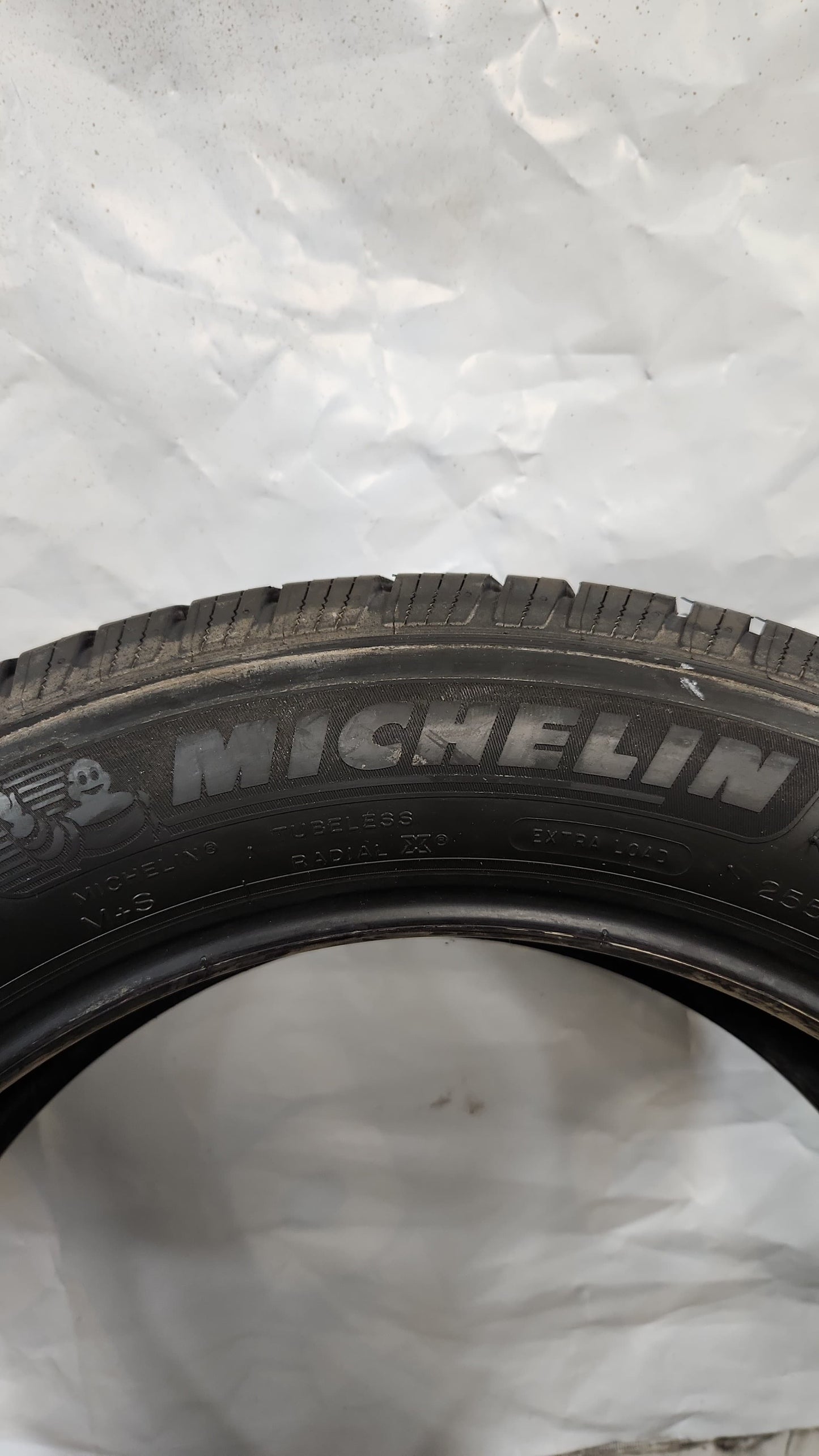 Used Tire - 255/55R20 Michelin Defender LTX M/S 7/32