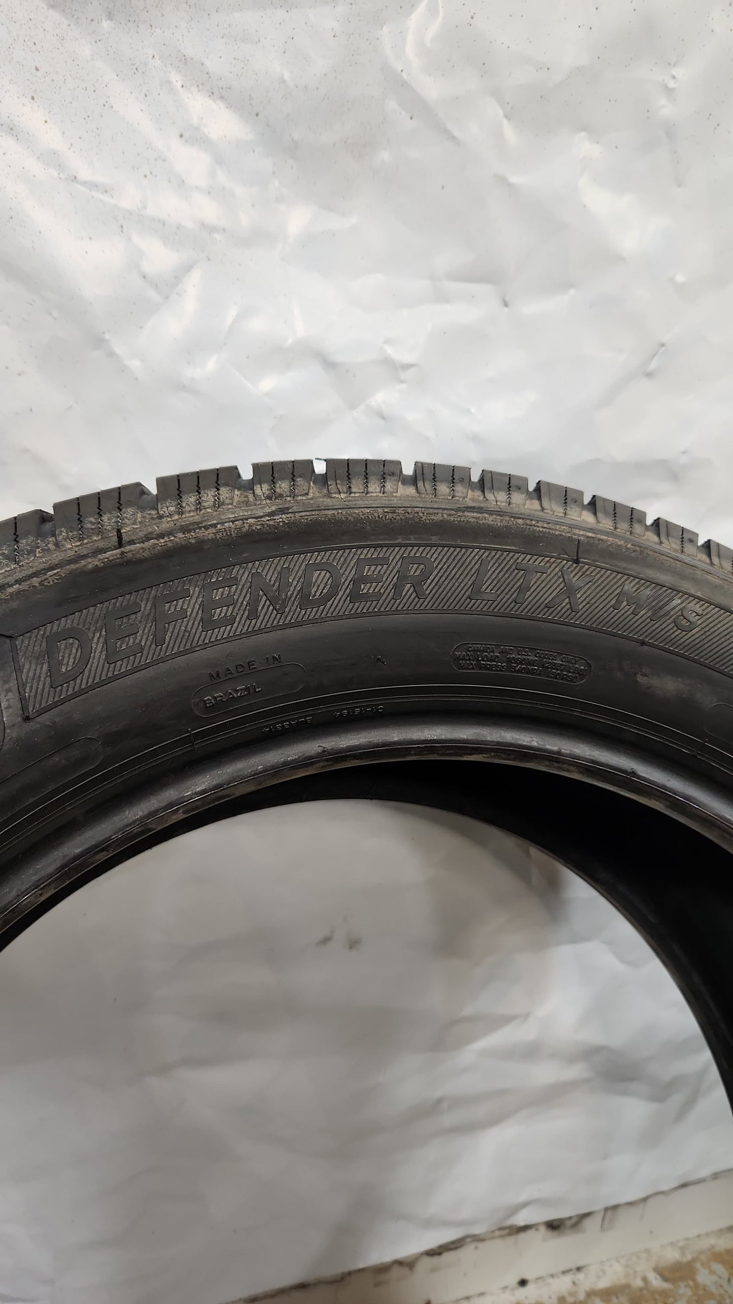Used Tire - 255/55R20 Michelin Defender LTX M/S 7/32