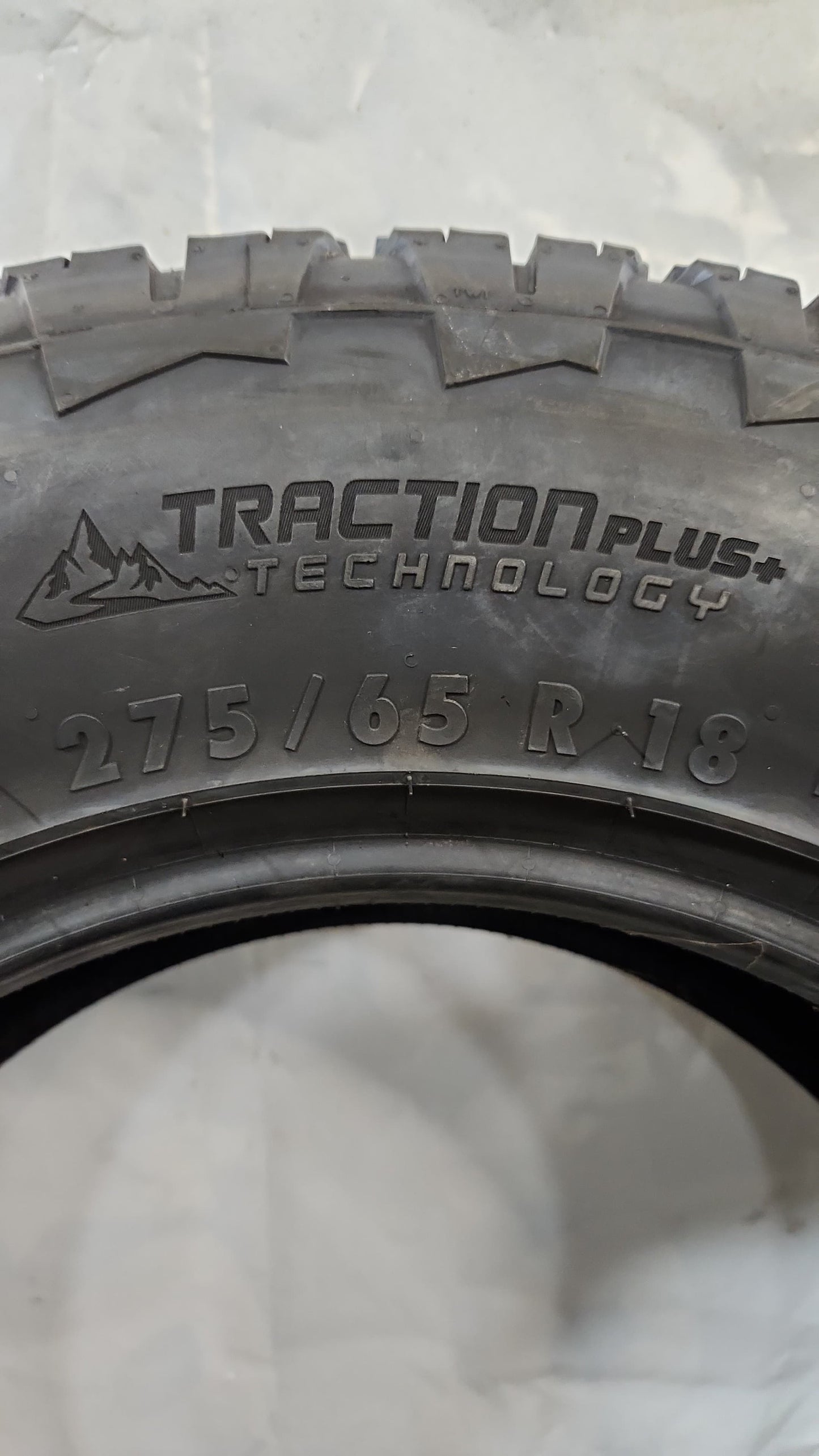 Used Tire - 275/65R18 Continental TerrainContact A/T 8/32