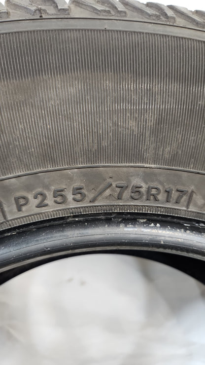 Used Tire - 255/75R17 Goodyear Wrangler SR-A