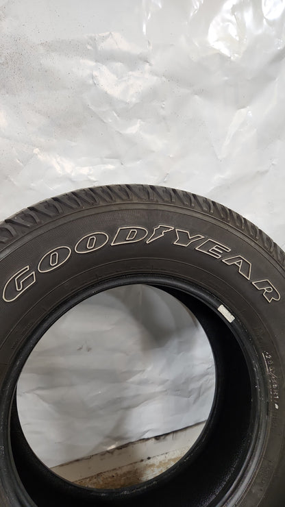 Used Tire - 255/75R17 Goodyear Wrangler SR-A