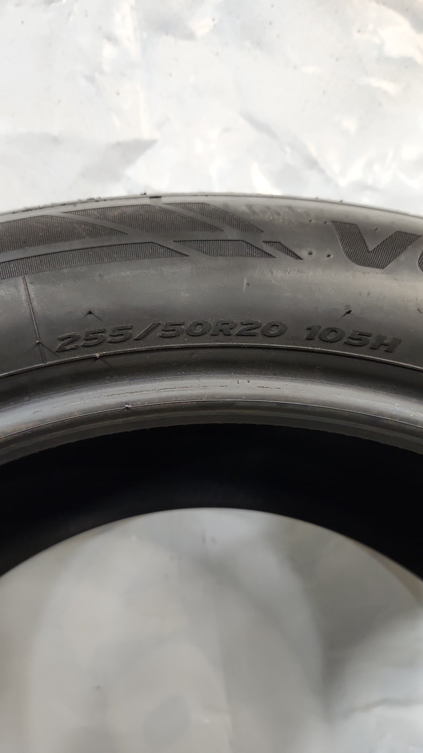 Used Tire - 255/55R20 Hankook Ventus S1 Noble 2