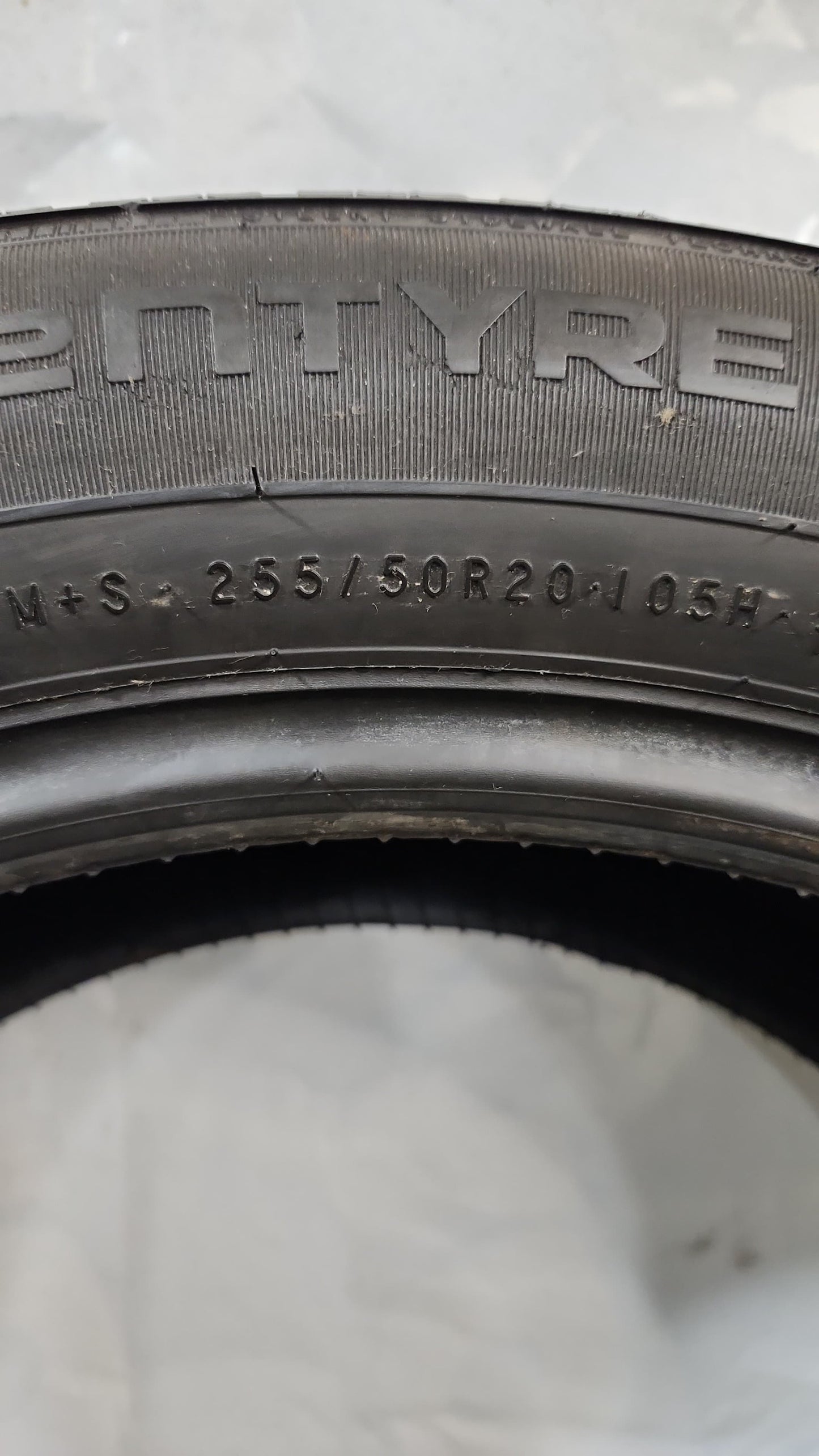 Used Tire - 255/55R20 Nokian Tyres eNTYRE C/S