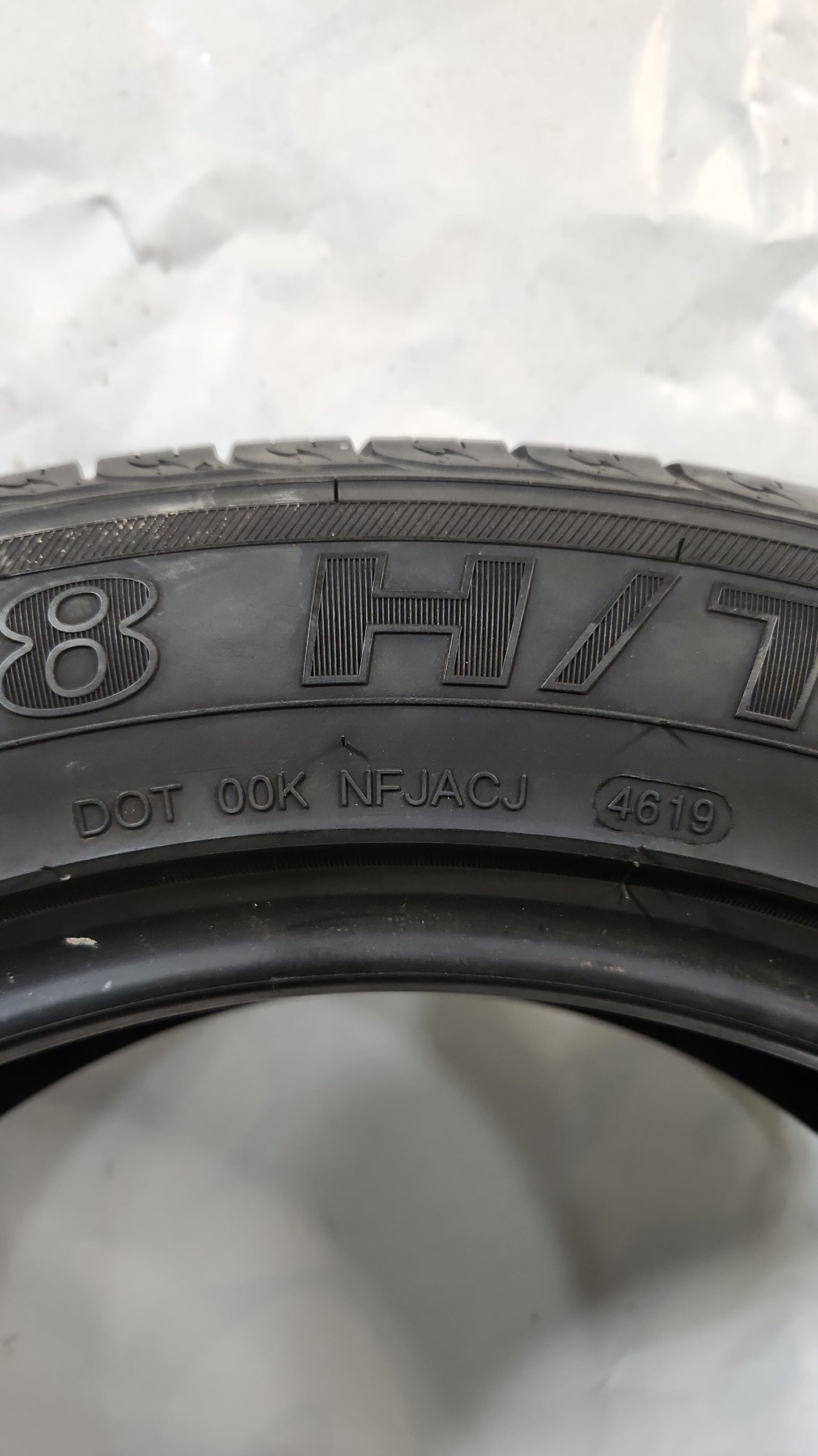 Used Tire - 245/55R19 Westlake SU318 H/T