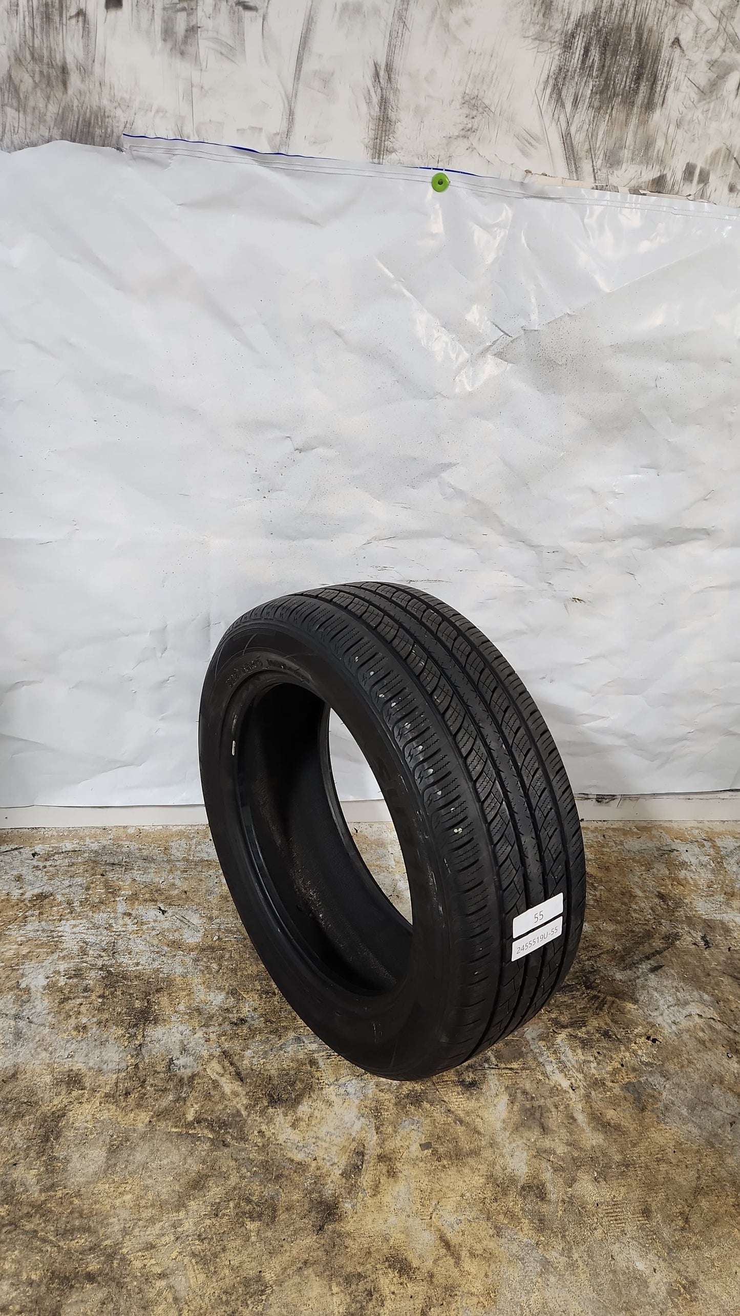 Used Tire - 245/55R19 Westlake SU318 H/T
